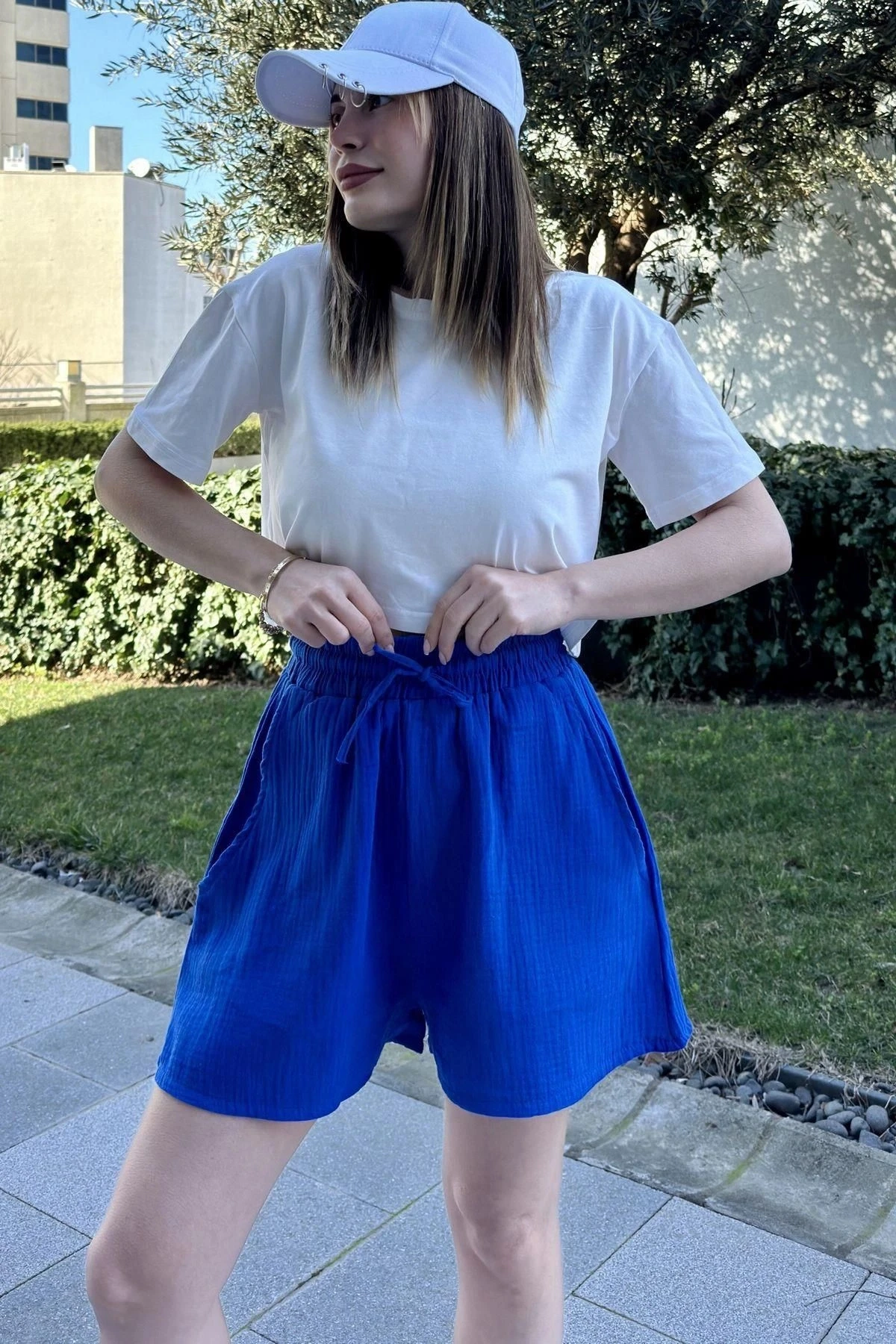 Kadın Saks Cepli, Bağcıklı, Beli Lastikli, Salaş Müslin Şort