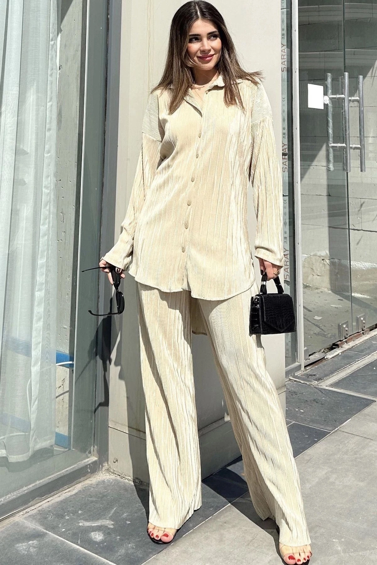 Kadın Sarı Uzun Tunik Gömlek & Beli Lastikli, Bol Paça Pantolon - Salaş Bürümcük Takım