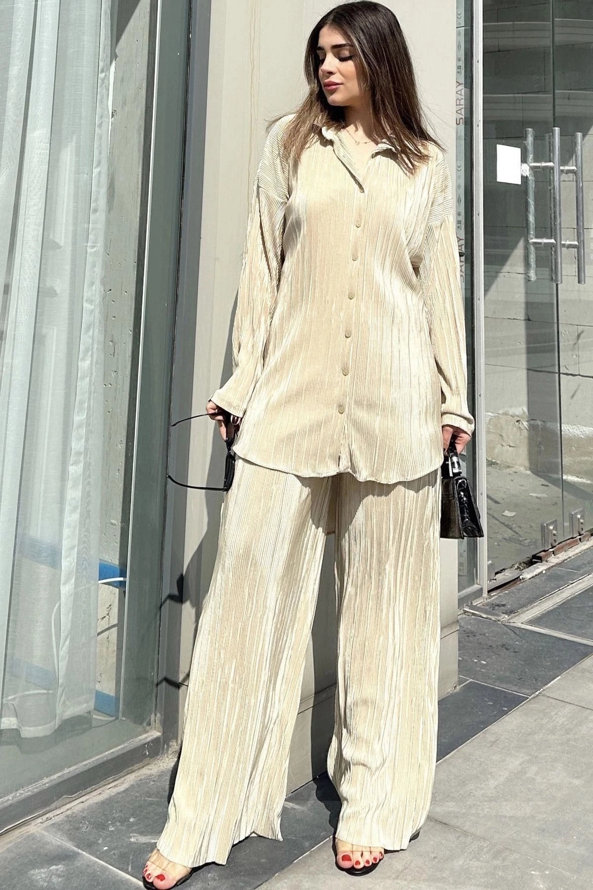 Kadın Sarı Uzun Tunik Gömlek & Beli Lastikli, Bol Paça Pantolon - Salaş Bürümcük Takım