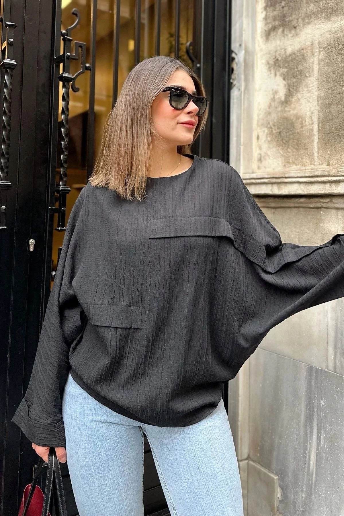 Kadın siyah Duble Geniş Manşet, Yarasa Kol, Süs Cep Detaylı, Salaş Bluz