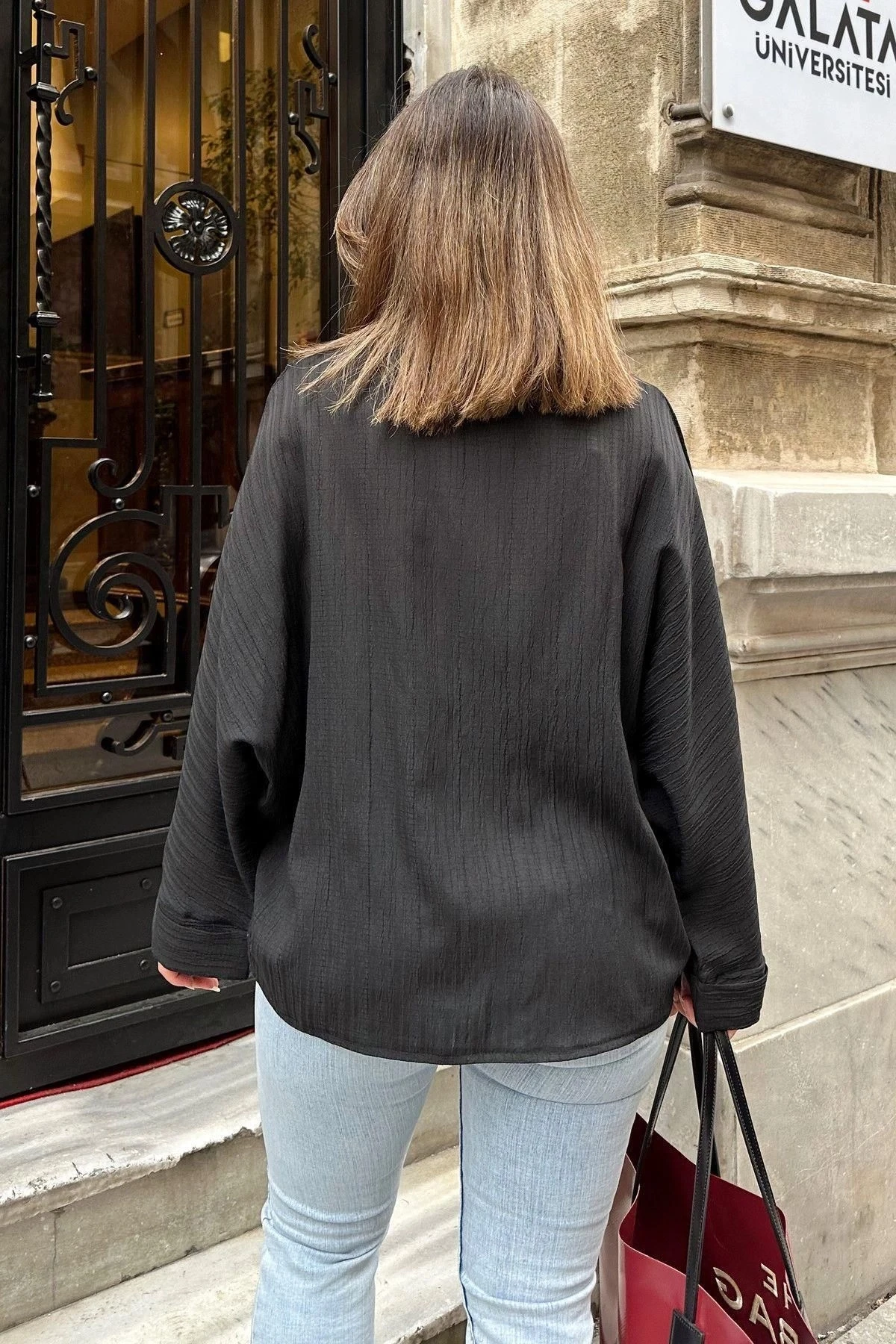 Kadın siyah Duble Geniş Manşet, Yarasa Kol, Süs Cep Detaylı, Salaş Bluz