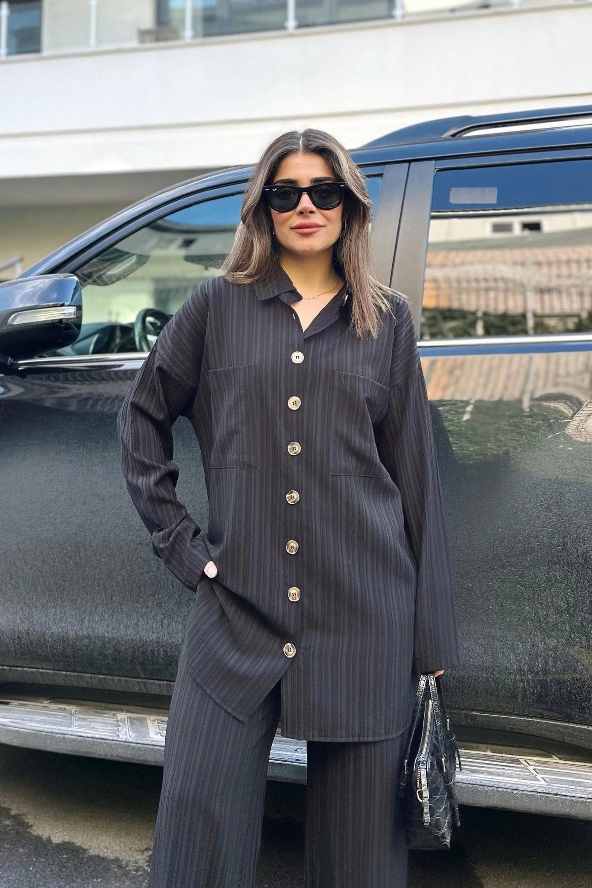 Kadın siyah Gofre Kumaş, Çift Cepli Gömlek & Bol Paça Pantolon - Salaş Alt & Üst Takım