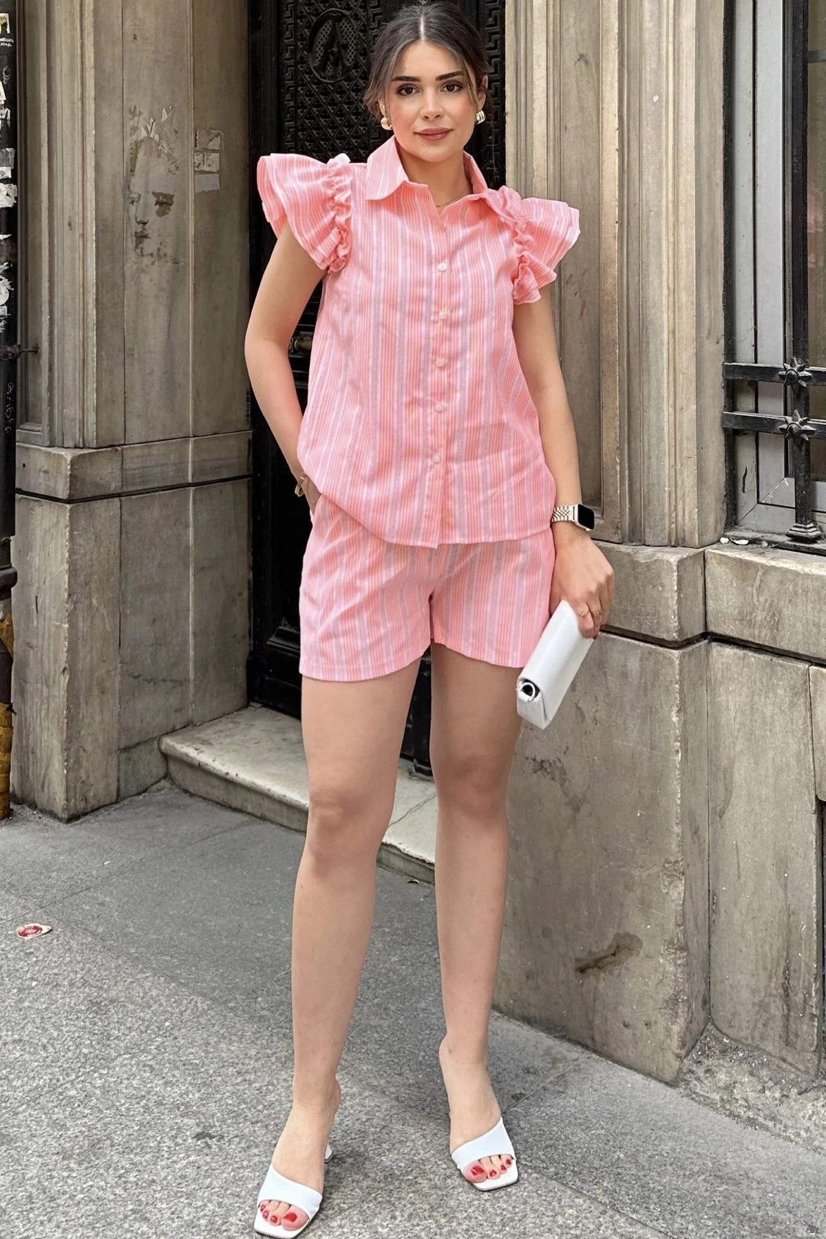 Kadın Turuncu Kısa Kol, Omuzları Flare Fırfır Tasarımlı, Terletmez, Çizgi Desenli Fisto Gömlek