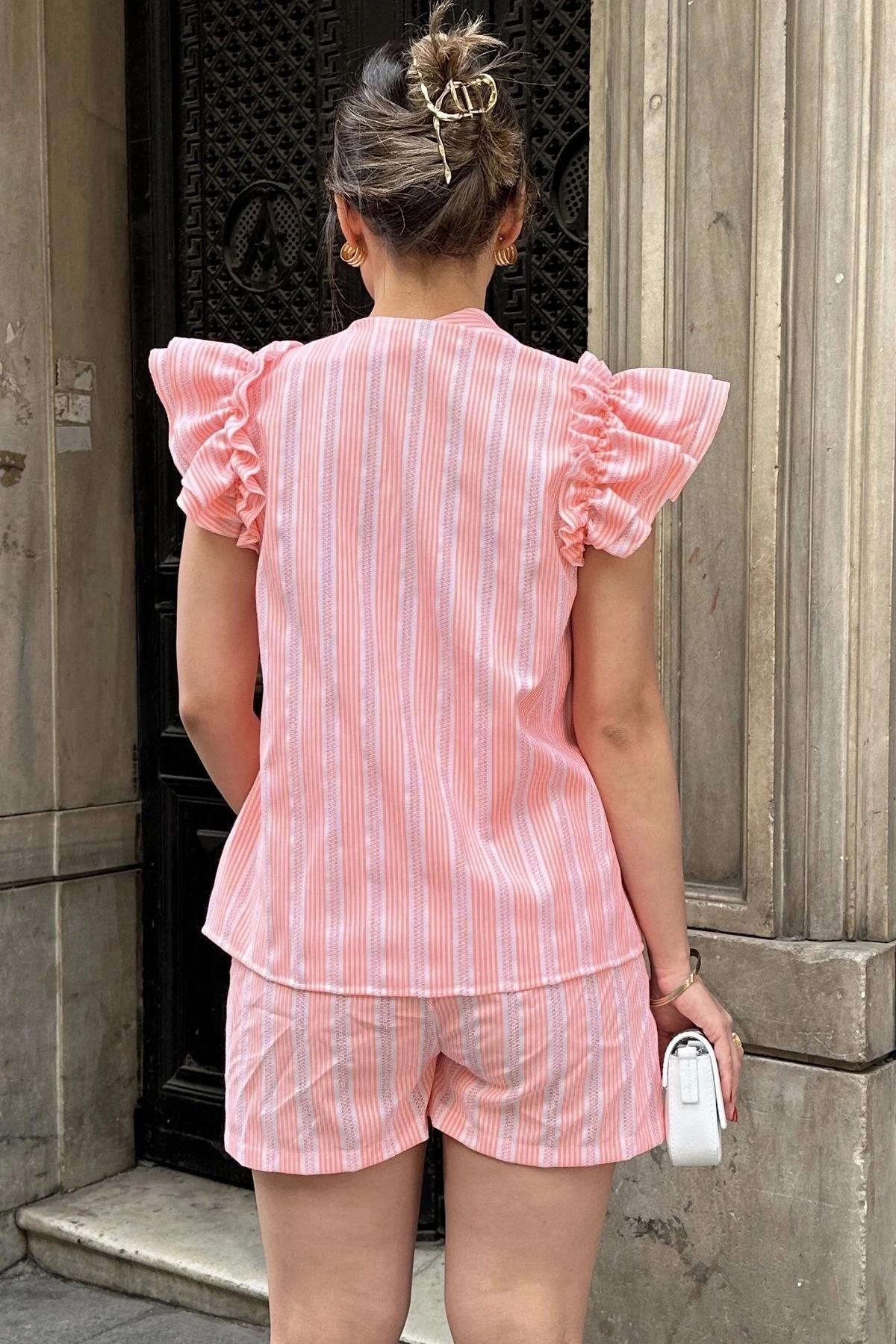 Kadın Turuncu Kısa Kol, Omuzları Flare Fırfır Tasarımlı, Terletmez, Çizgi Desenli Fisto Gömlek