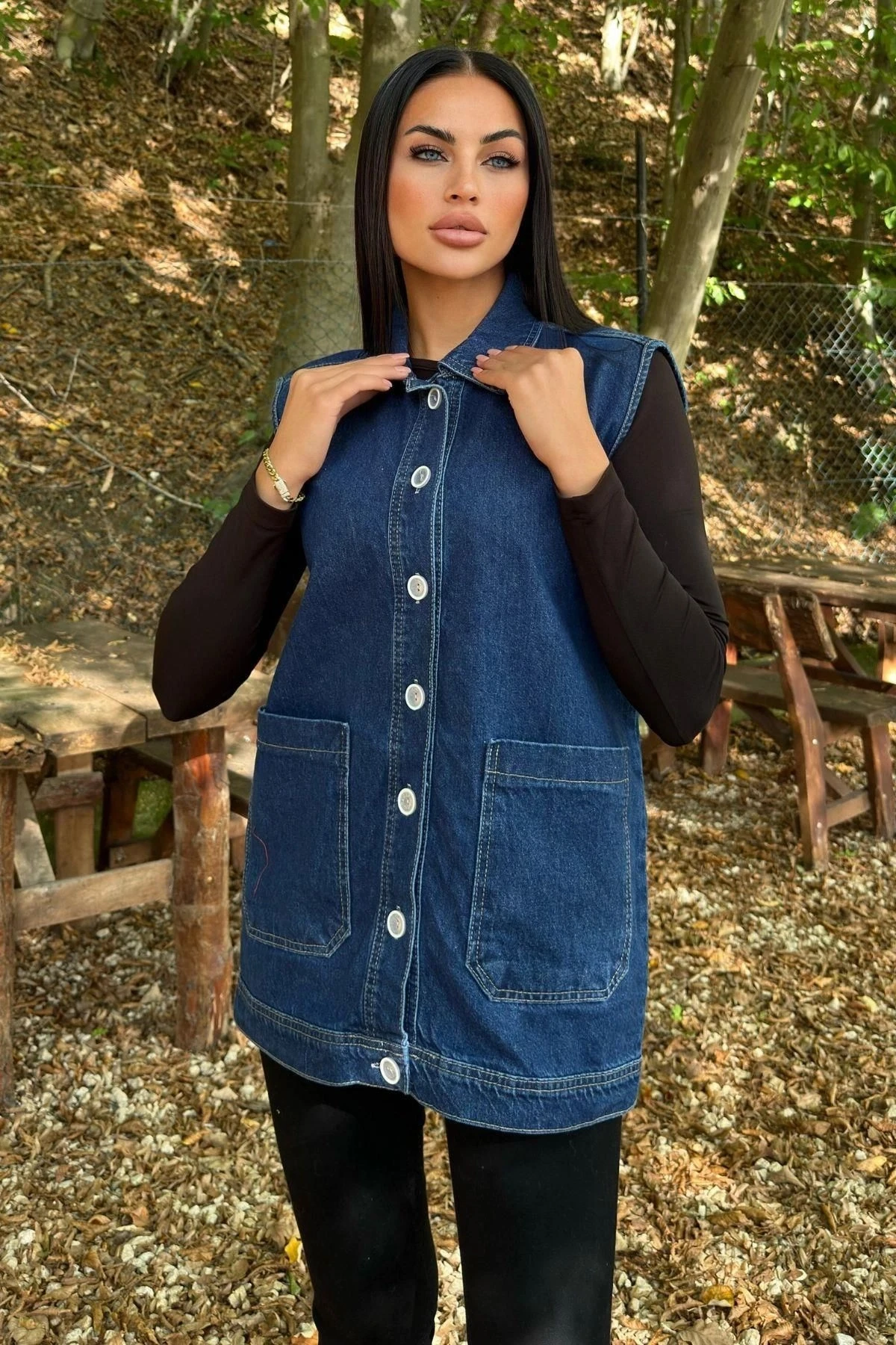 Mavi Denim Kolsuz, Düğmeli, Geniş Cepli Uzun Kot Yelek