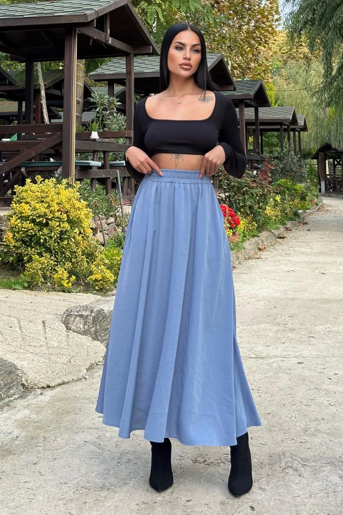 Mavi Lastikli Yüksek Bel, A Kesim, Dökümlü Ve Salaş, Uzun Kupra Etek