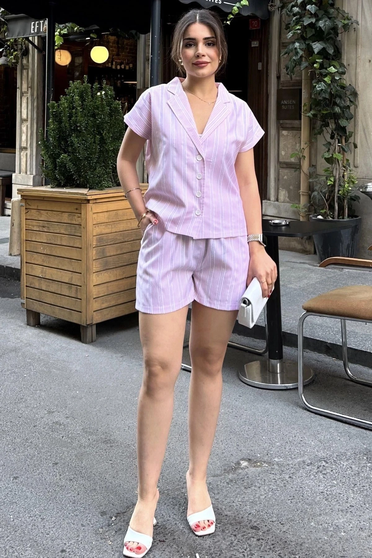 Pembe Apaş Yaka, Kısa Kol Gömlek & Beli Lastikli, Cepli Şort - Çizgi Desen Fisto Alt Üst Takım