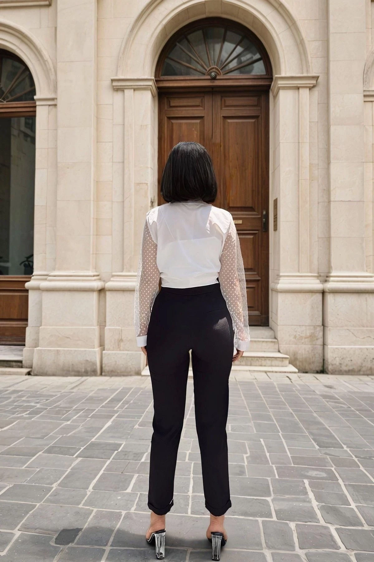 Siyah Slim Fit Kesim, Cep Detaylı, Klasik Pantolon