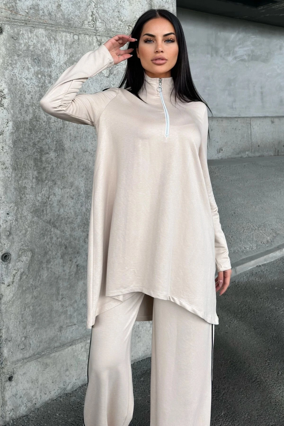 Taş Asimetrik Kesim, Fermuarlı Bluz & Bol Paça Pantolon - Viskon İki İplik Kumaş Alt & üst Takım