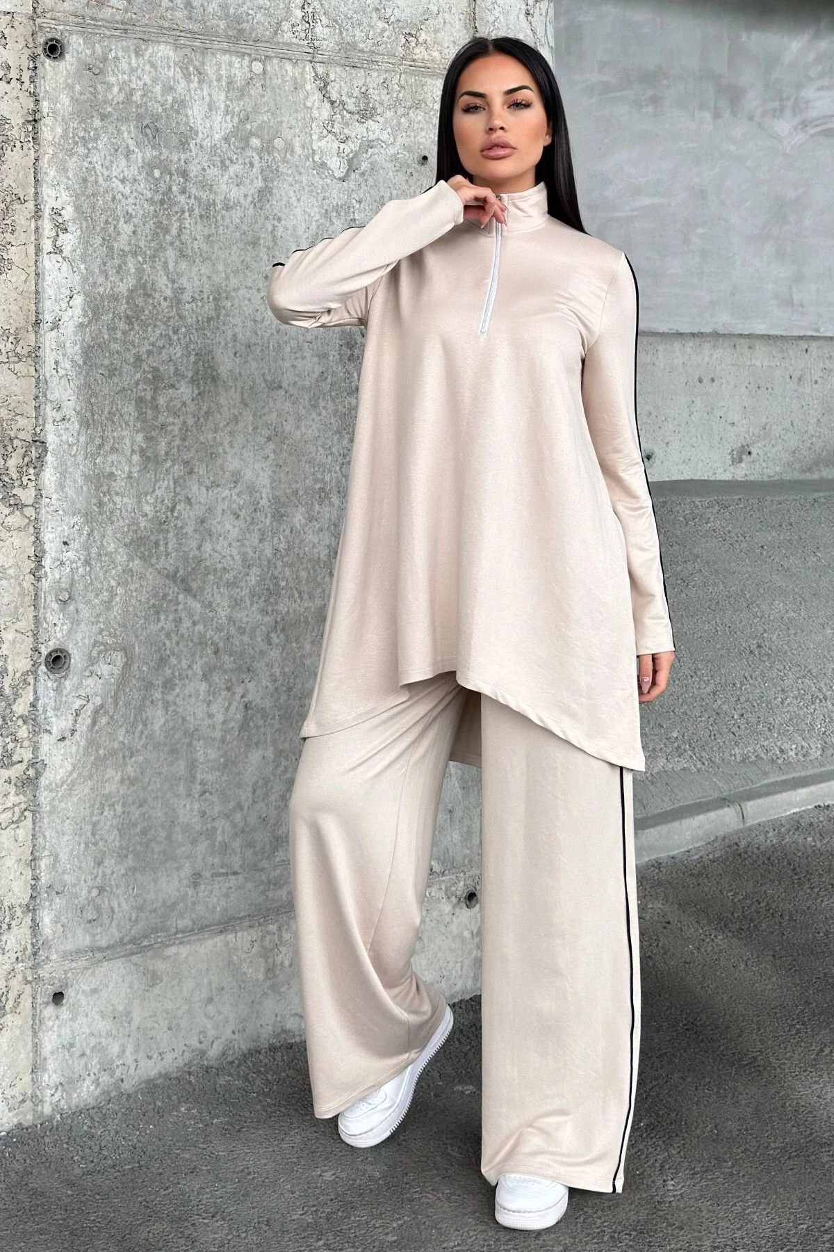 Taş Asimetrik Kesim, Fermuarlı Bluz & Bol Paça Pantolon - Viskon İki İplik Kumaş Alt & üst Takım