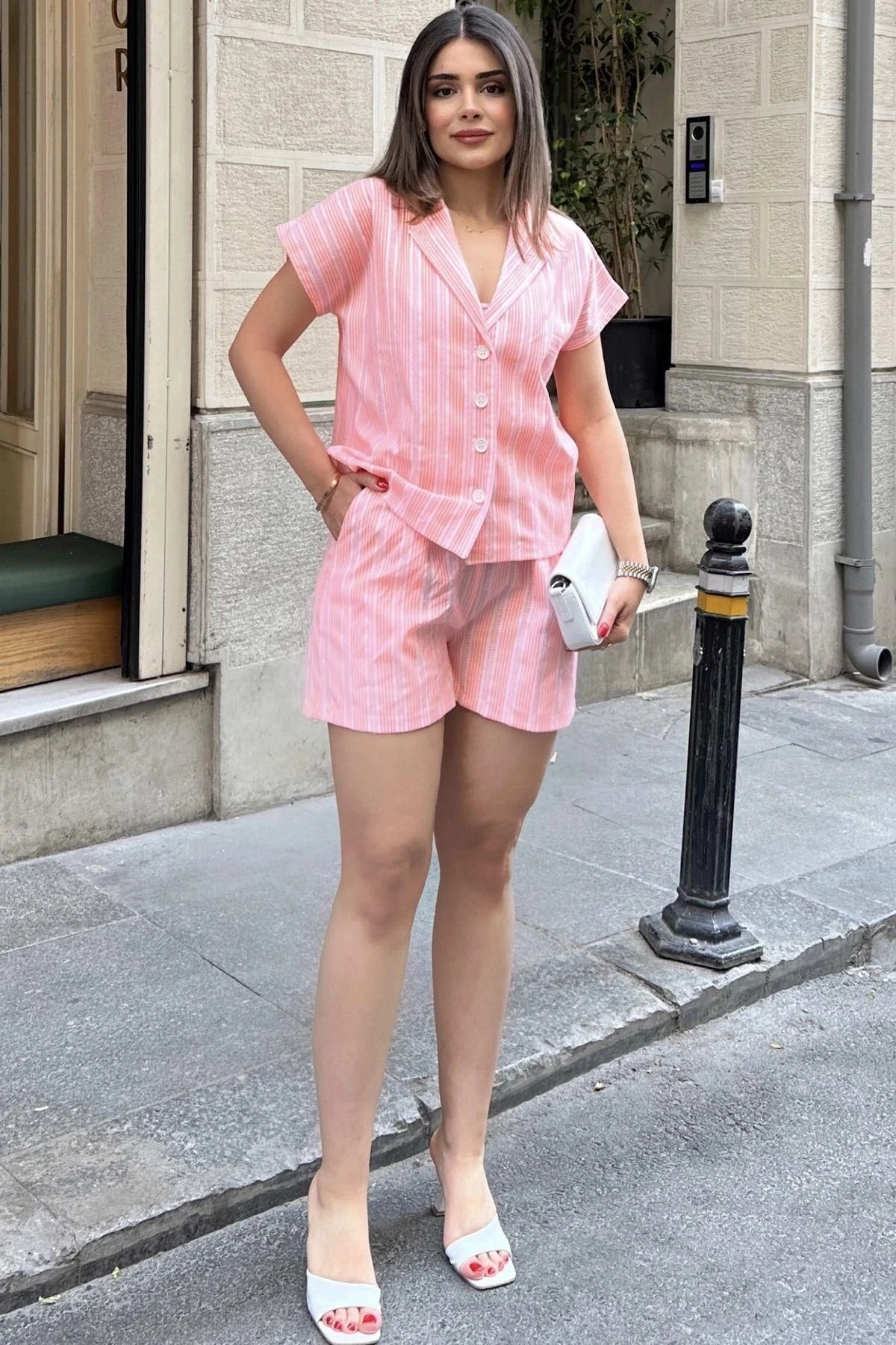 Turuncu Apaş Yaka, Kısa Kol Gömlek & Beli Lastikli, Cepli Şort - Çizgi Desen Fisto Alt Üst Takım