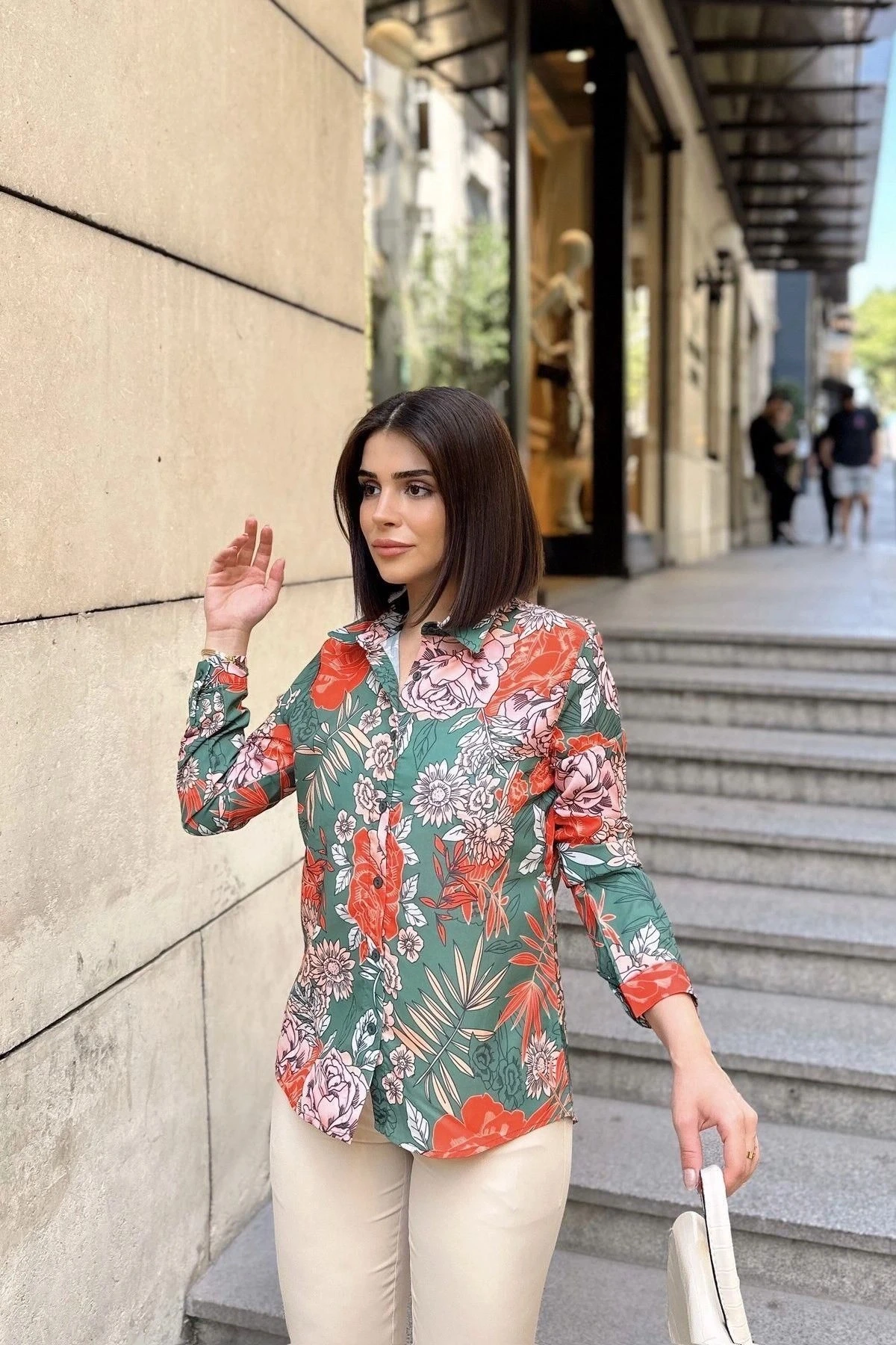 Haki Klasik Yaka, Uzun Kol, Digital Baskılı Kumaş, Regular Kalıp/Kesim, Gömlek