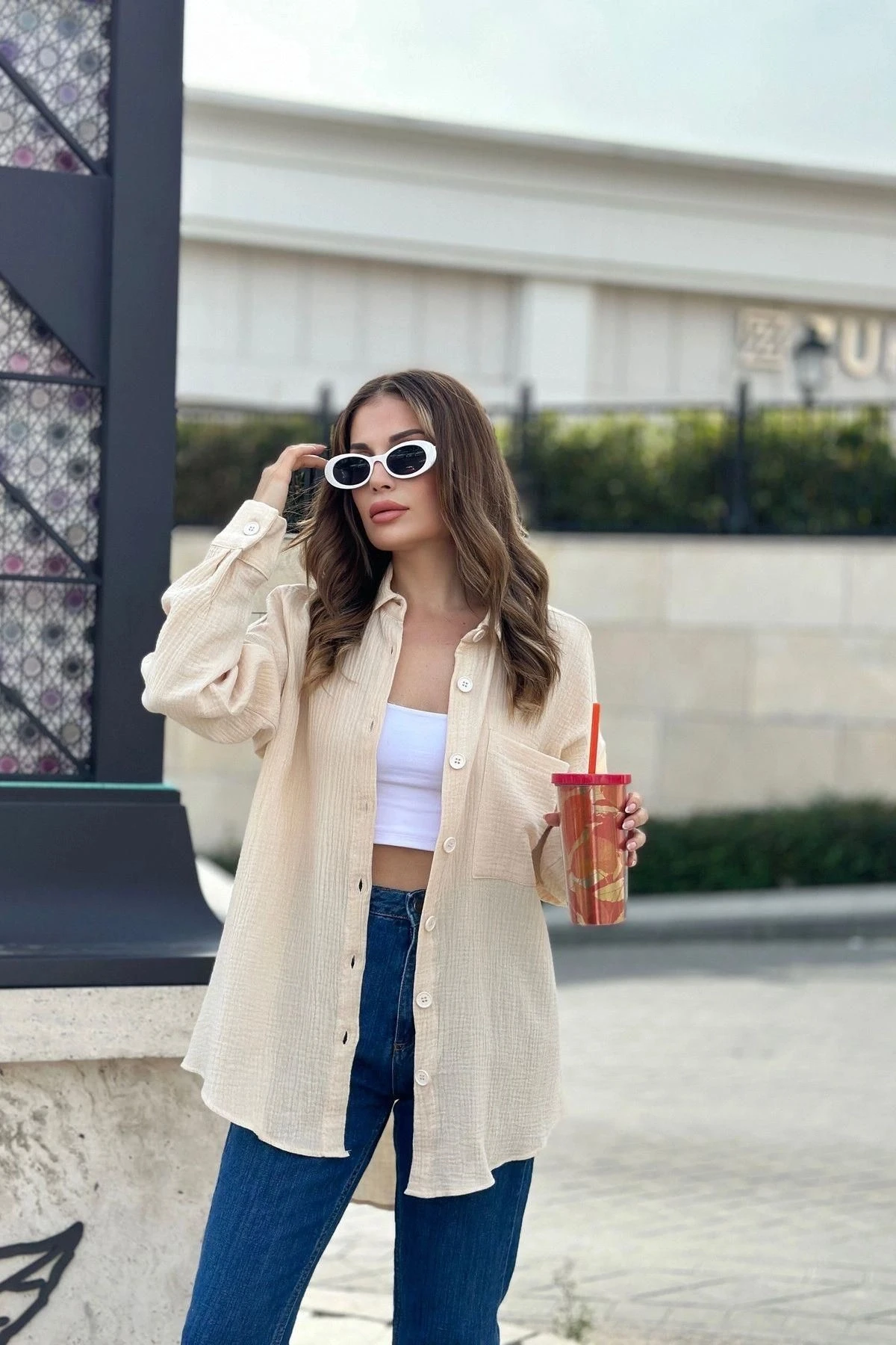 Kadın Bej İthal Müslin Kumaş, Cepli Uzun Ve Salaş Tunik Gömlek