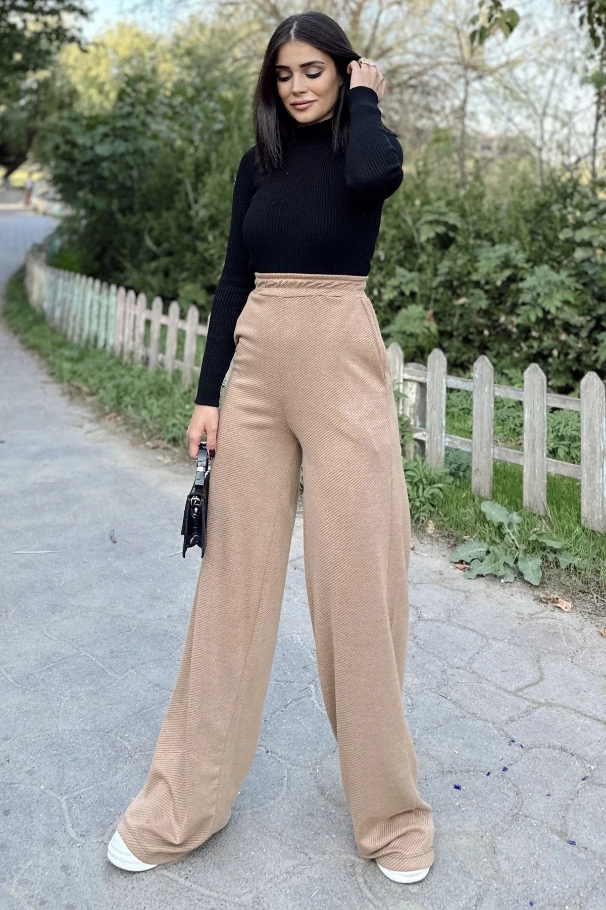 Kadın Camel Beli Lastikli, Cepli Örme Dokuma Kumaş, Bol Paça, Salaş Pantolon