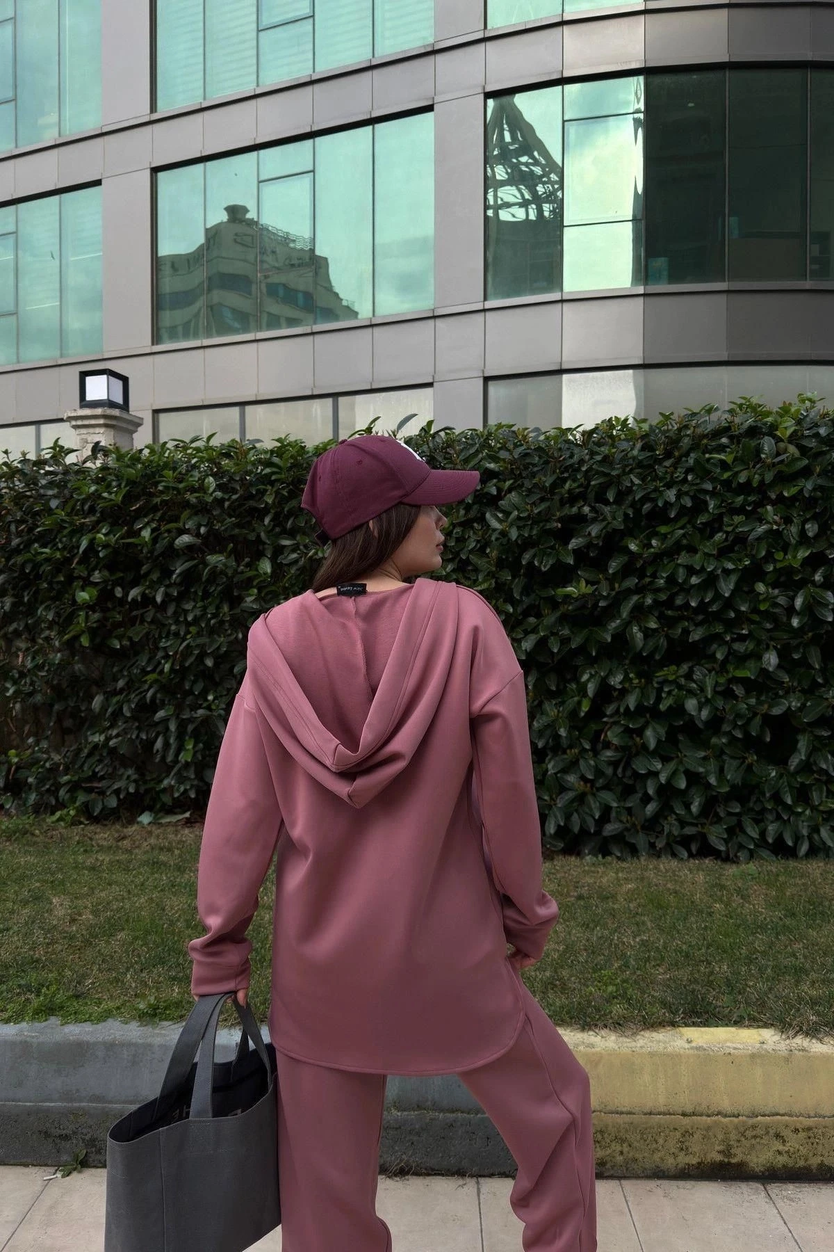 Kadın Gül Kurusu Scuba Kumaş, Salaş Kesim, Kapüşonlu Sweatshirt Bluz