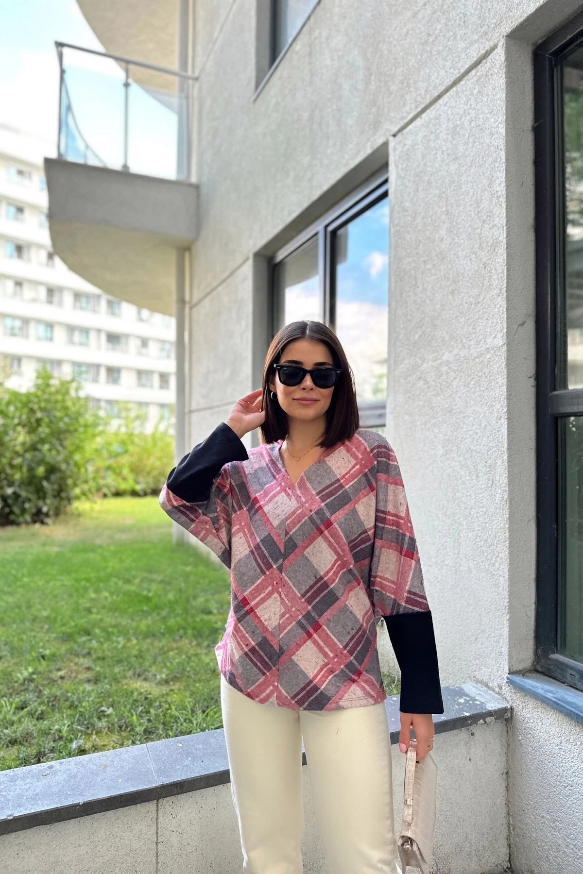 Kadın Gül Kurusu V Yaka Geometric Desen, Color Block Yarasa Kol Kazak & Bluz