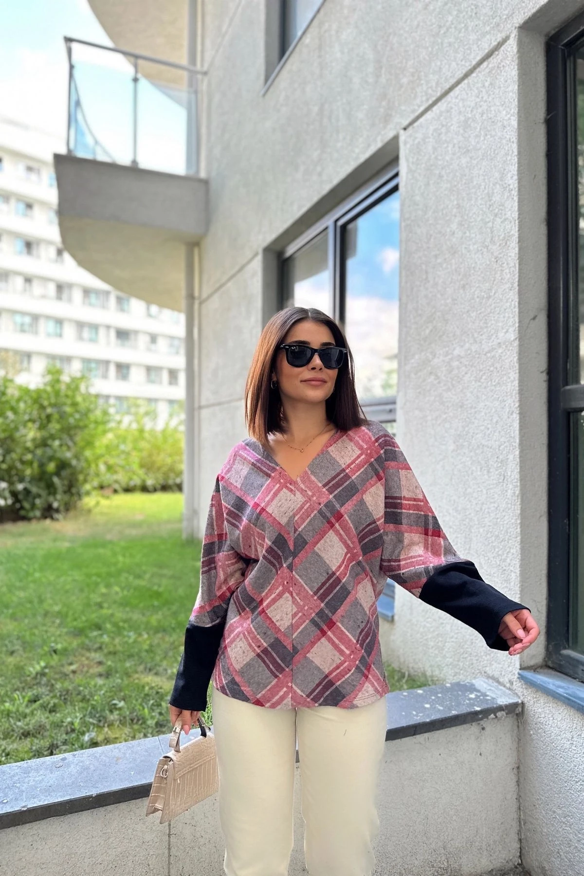 Kadın Gül Kurusu V Yaka Geometric Desen, Color Block Yarasa Kol Kazak & Bluz