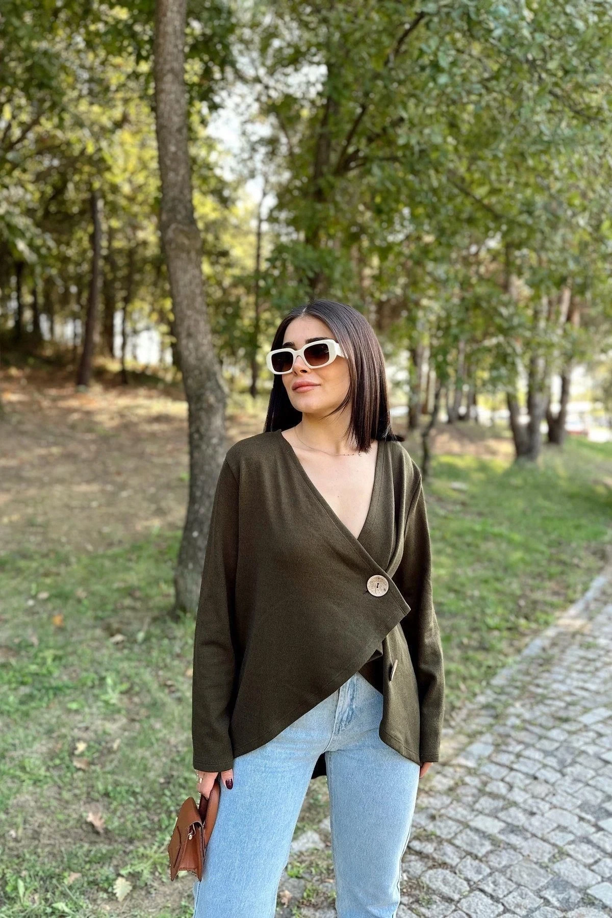 Kadın Haki Asimetrik Kesim, Düğmeli, Salaş Hırka Bluz