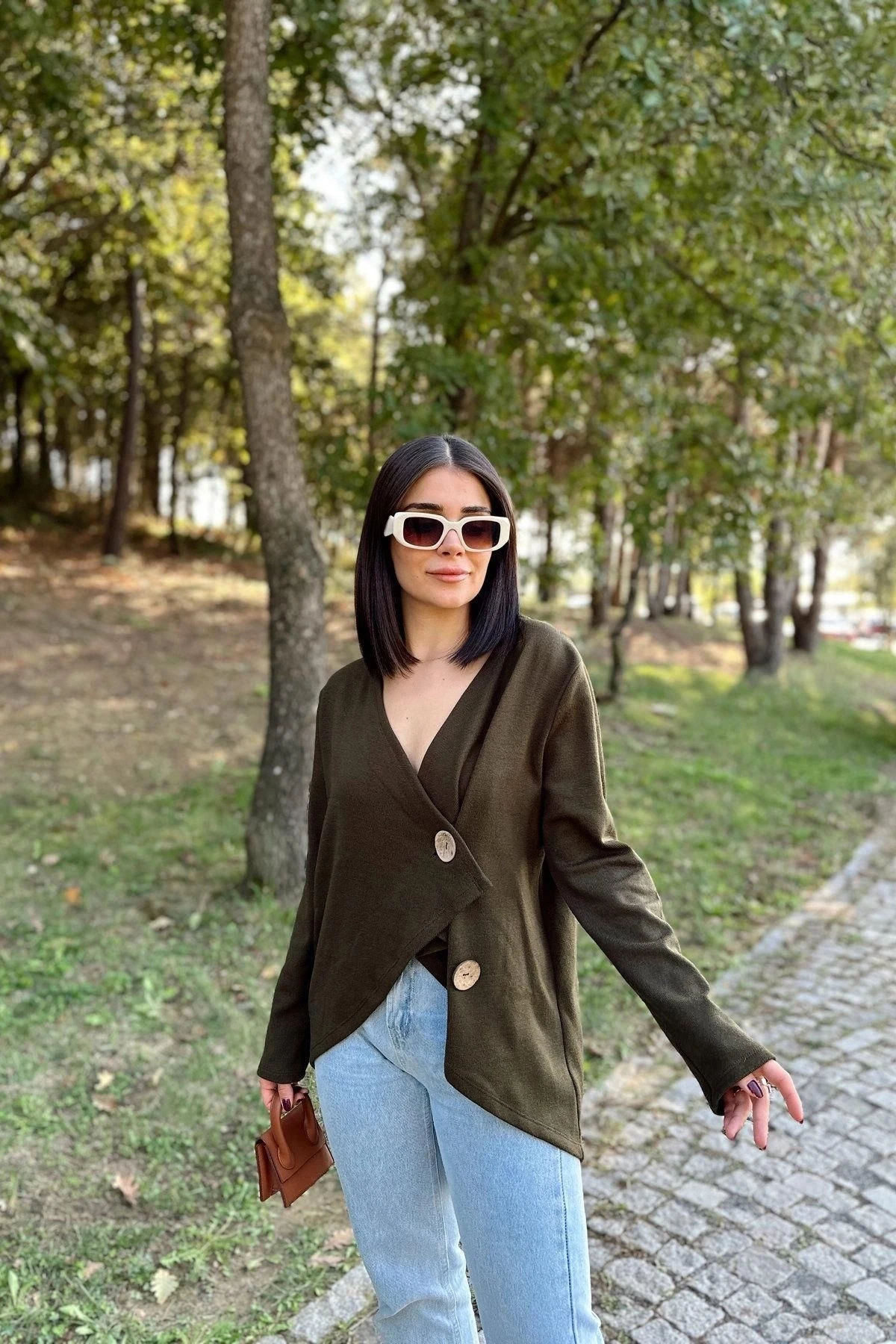 Kadın Haki Asimetrik Kesim, Düğmeli, Salaş Hırka Bluz