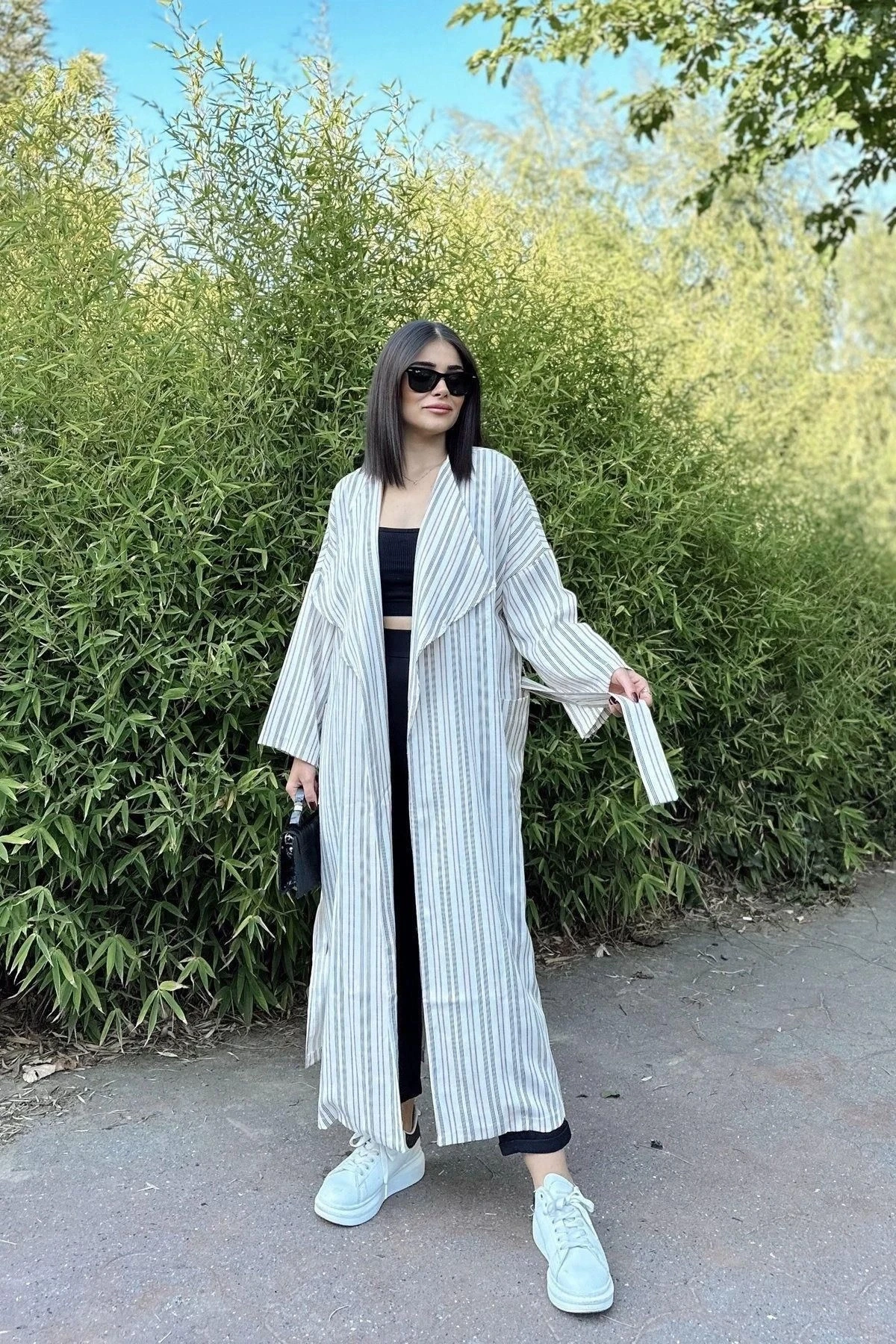 Kadın Haki & Ekru Çizgili Kruvaze Yaka, Kemerli, Salaş Kesim, Yırtmaçlı, Çizgili, Uzun Trençkot