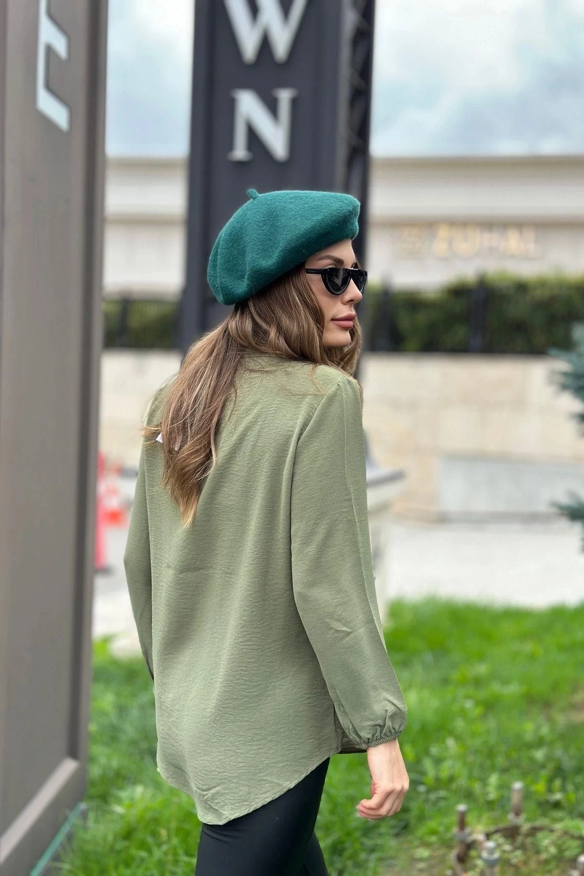 Kadın Haki Uzun Truvakar Kol, Öpücük Yaka, Basic Kesim Bluz - Tesettüre Uygun