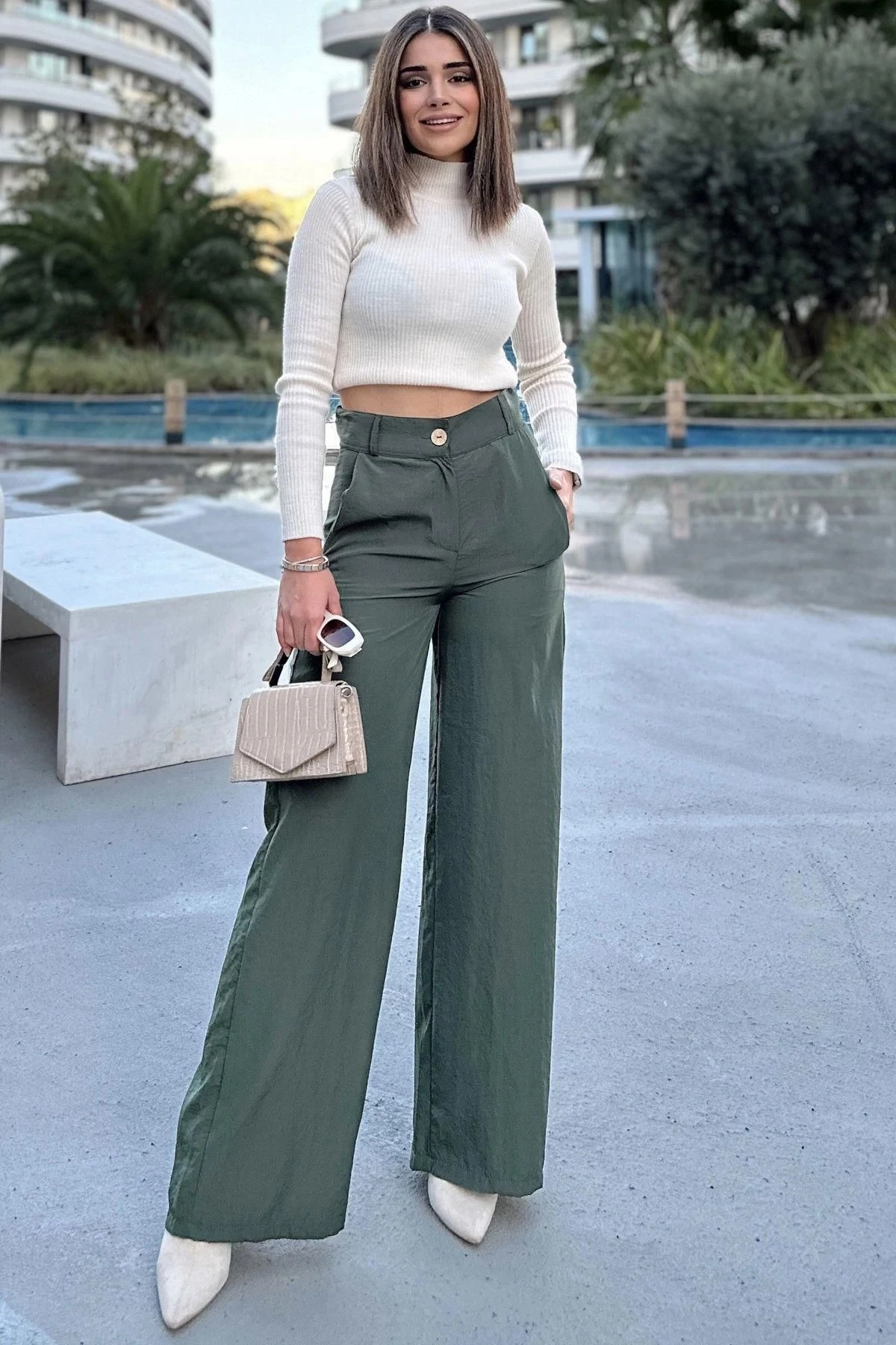 Kadın Haki Yüksek Bel, Cepli, Bol Paça Pantolon