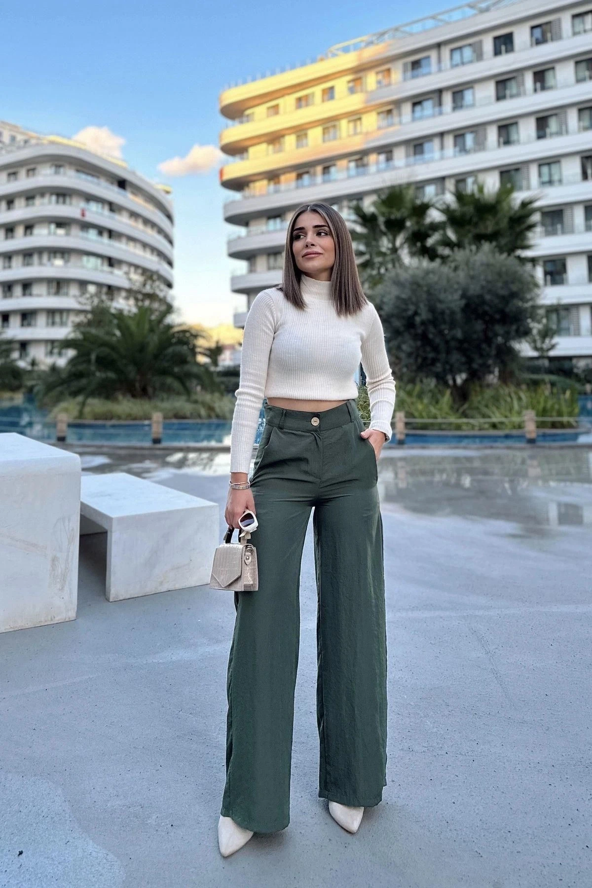 Kadın Haki Yüksek Bel, Cepli, Bol Paça Pantolon