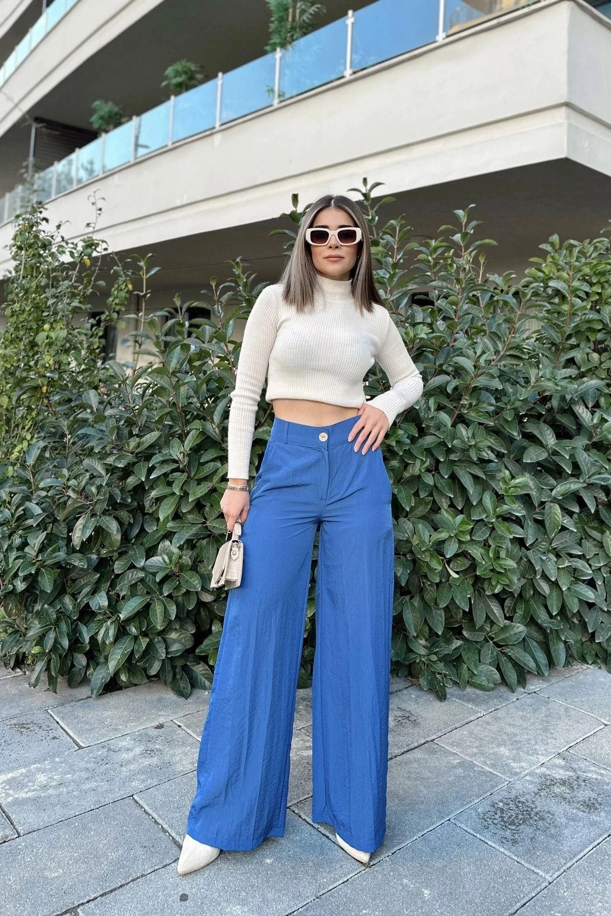 Kadın İndigo Yüksek Bel, Cepli, Bol Paça Pantolon