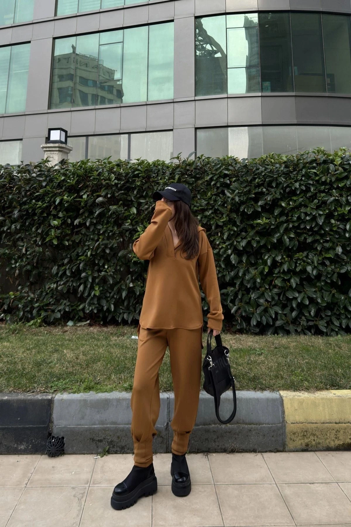 Kadın Kahve Scuba Kumaş, Salaş Kesim, Kapüşonlu Sweatshirt Bluz