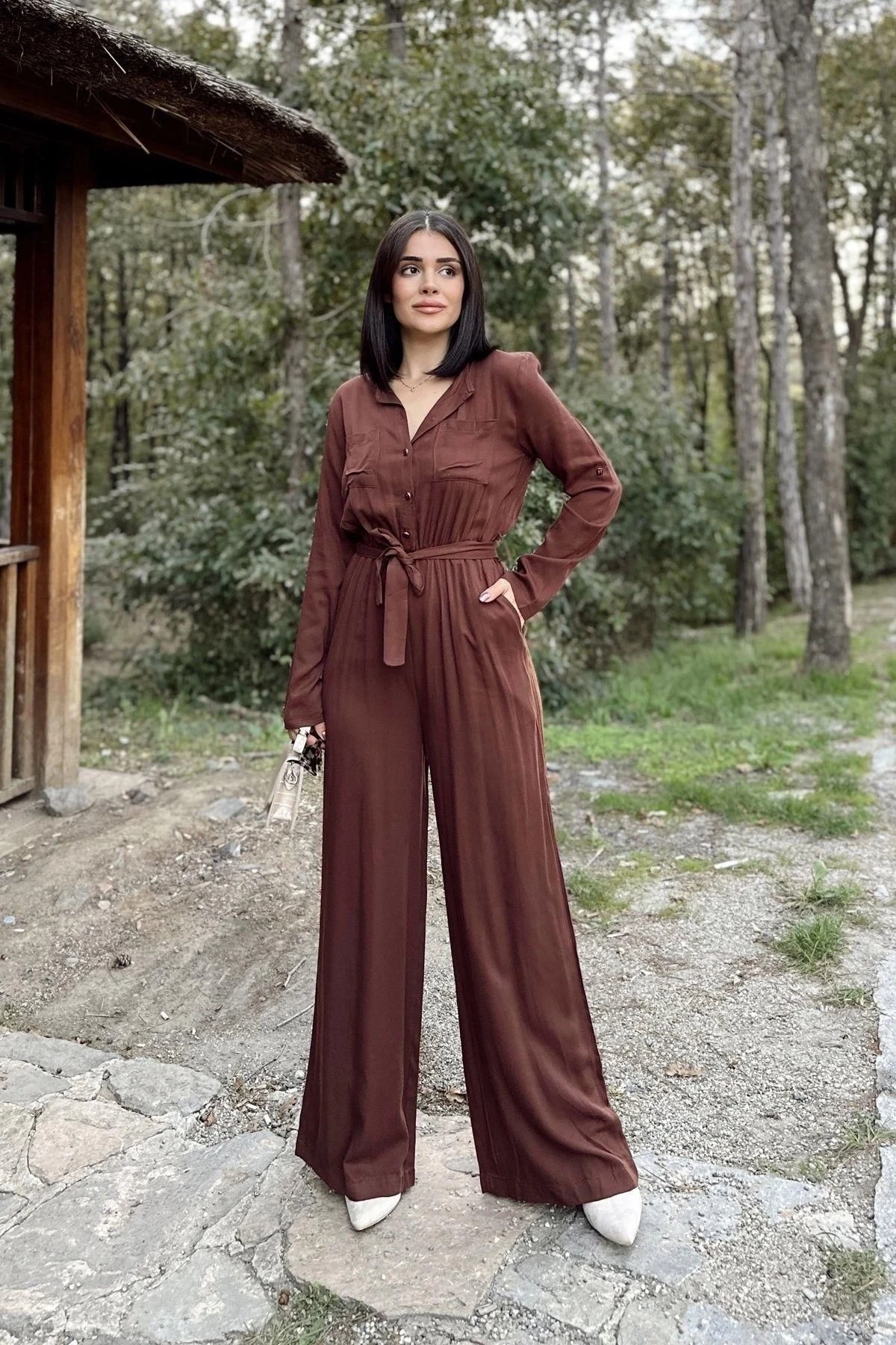 Kadın Kahve Uzun Kol, Yuvarlak Yaka, Beli Lastikli Ve Kemerli, Çift Cepli, Salaş Tulum