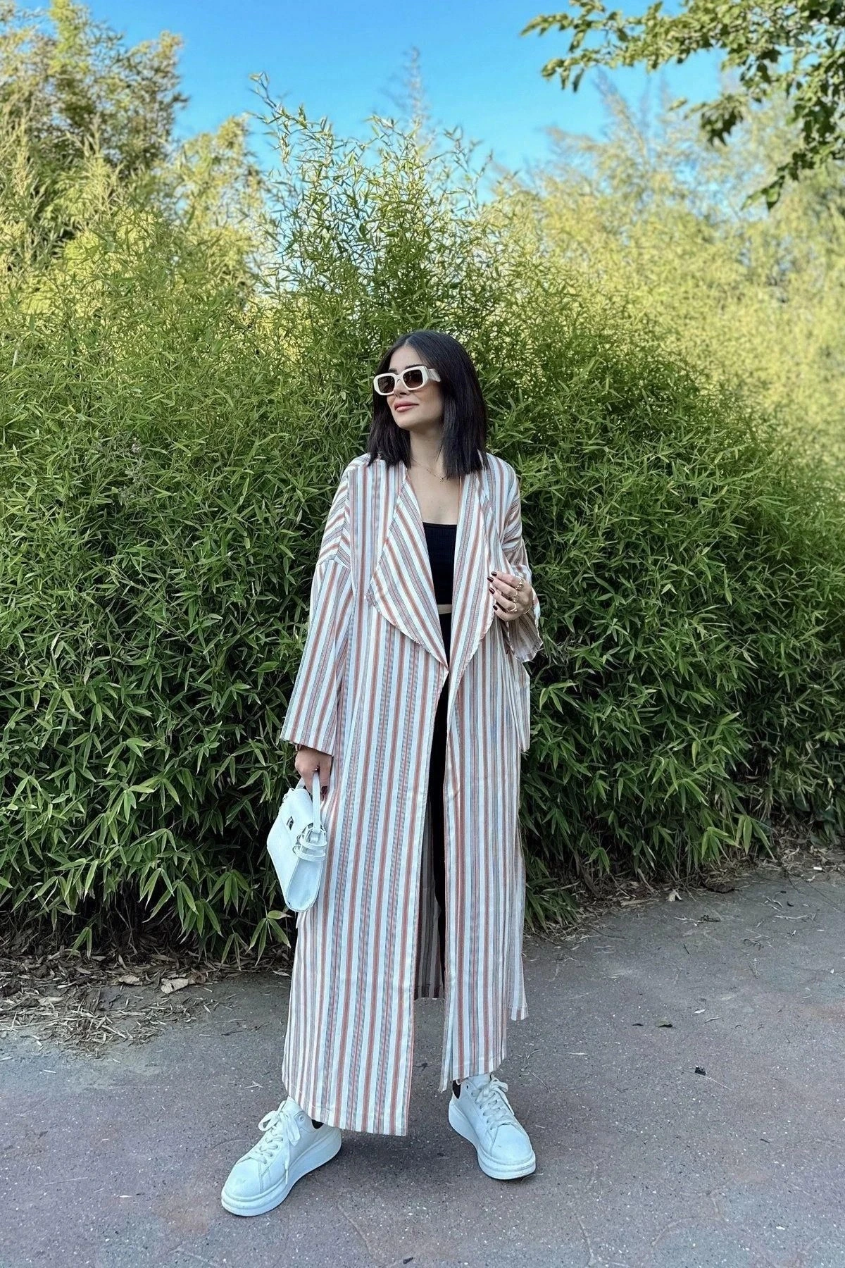 Kadın Kiremit & Ekru Çizgili Kruvaze Yaka, Kemerli, Salaş Kesim, Yırtmaçlı, Çizgili, Uzun Trençkot