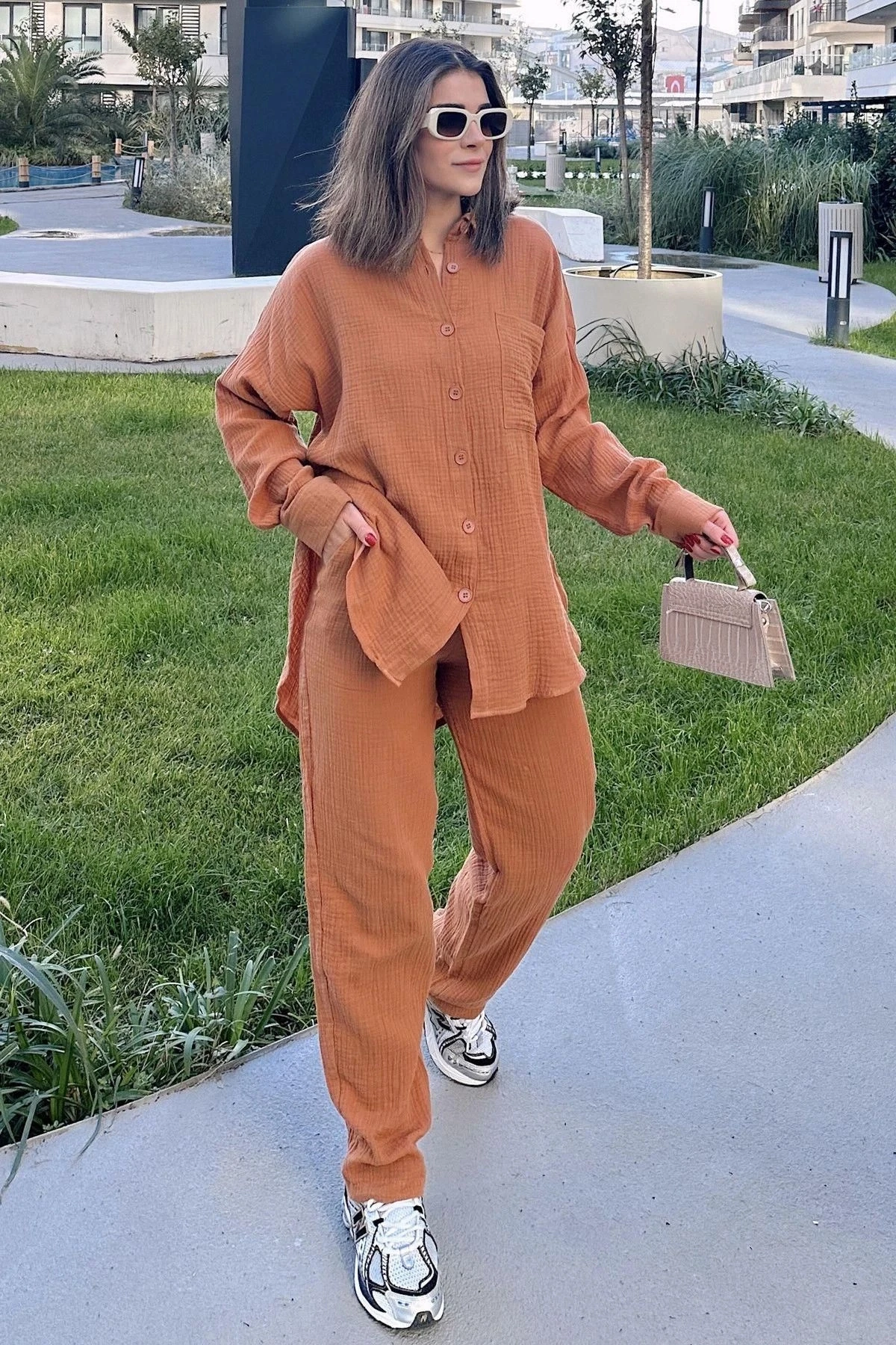 Kadın Kiremit Salaş Uzun Gömlek & Beli Lastikli Pantolon - Alt & Üst Müslin Kumaş Takım