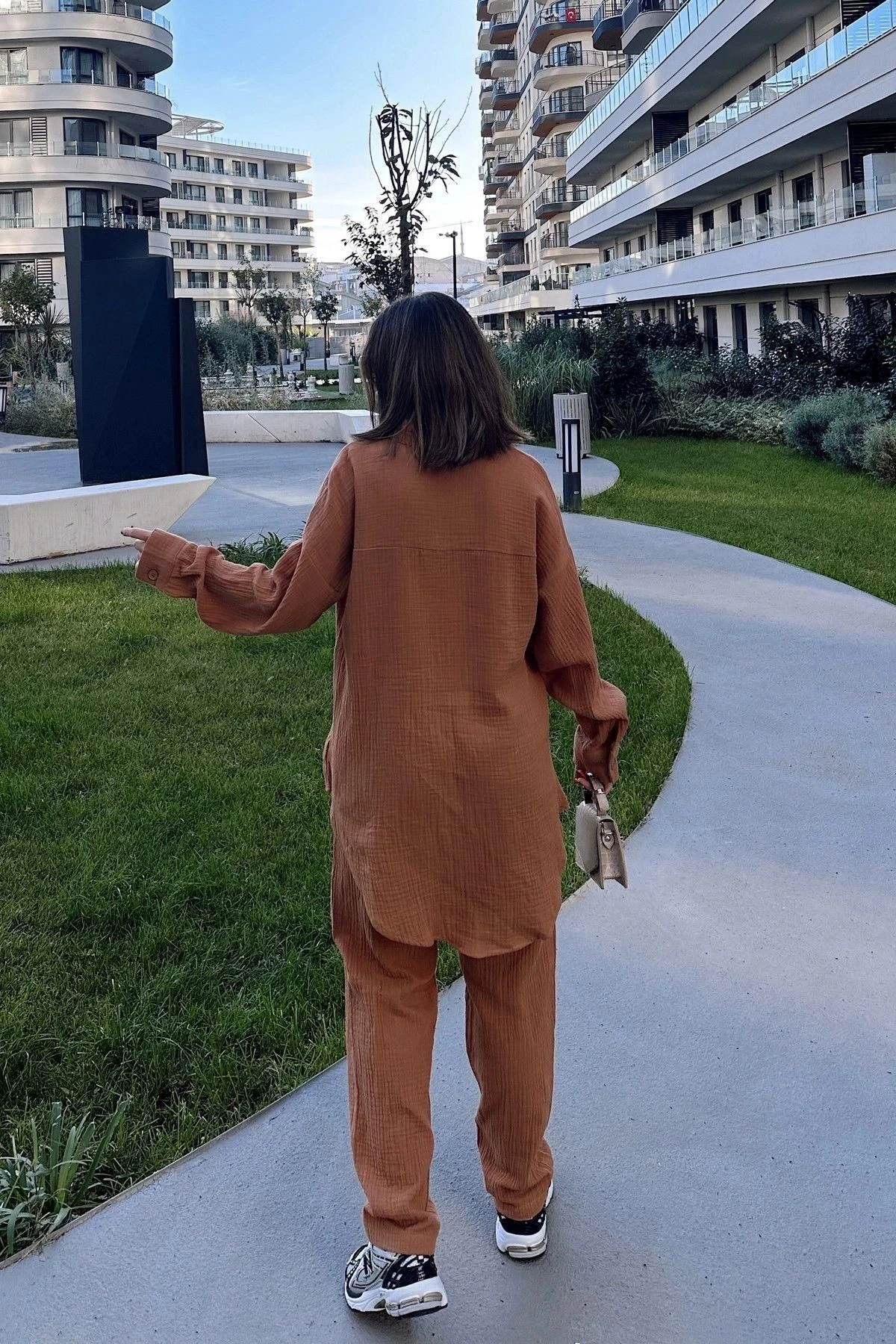 Kadın Kiremit Salaş Uzun Gömlek & Beli Lastikli Pantolon - Alt & Üst Müslin Kumaş Takım