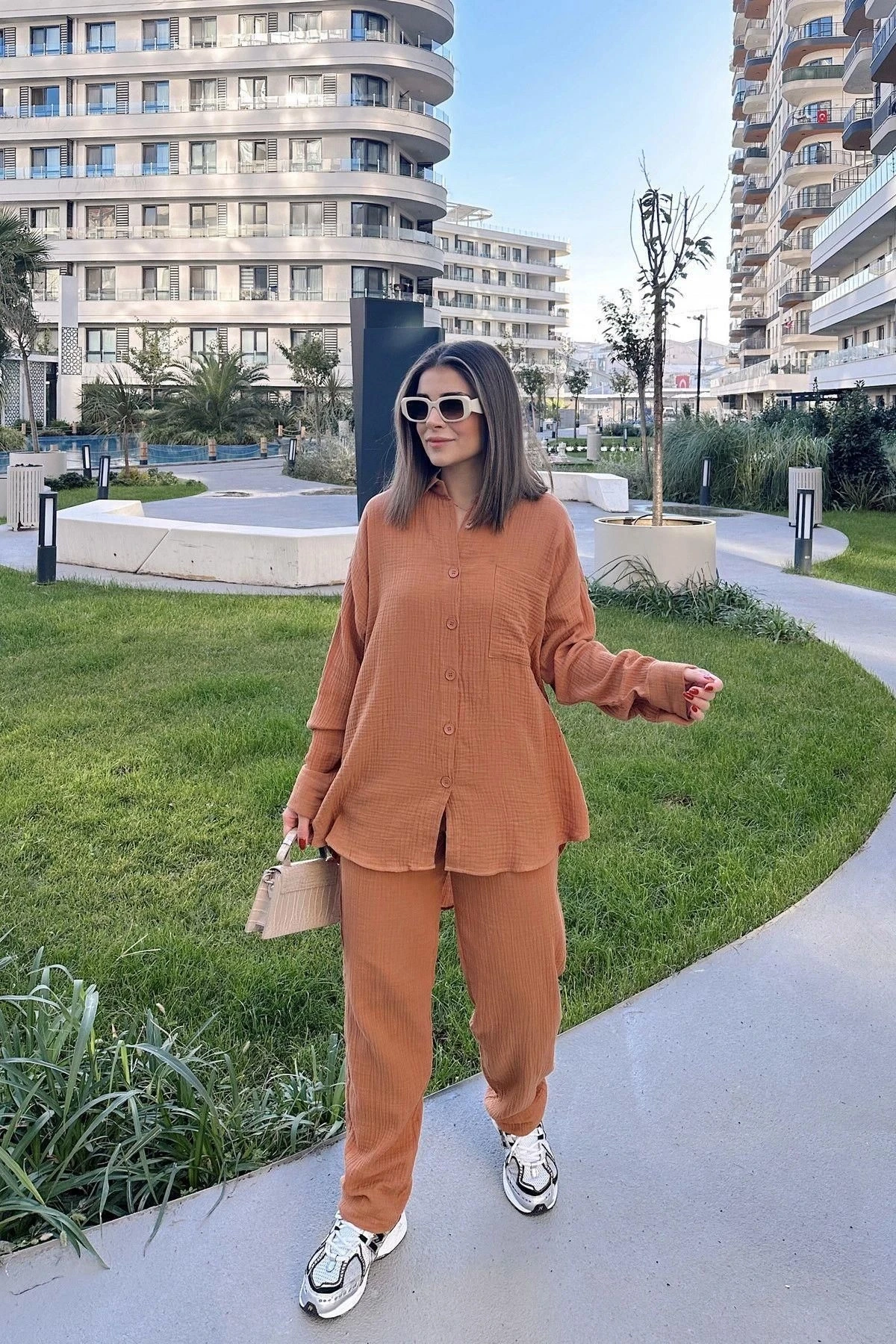 Kadın Kiremit Salaş Uzun Gömlek & Beli Lastikli Pantolon - Alt & Üst Müslin Kumaş Takım