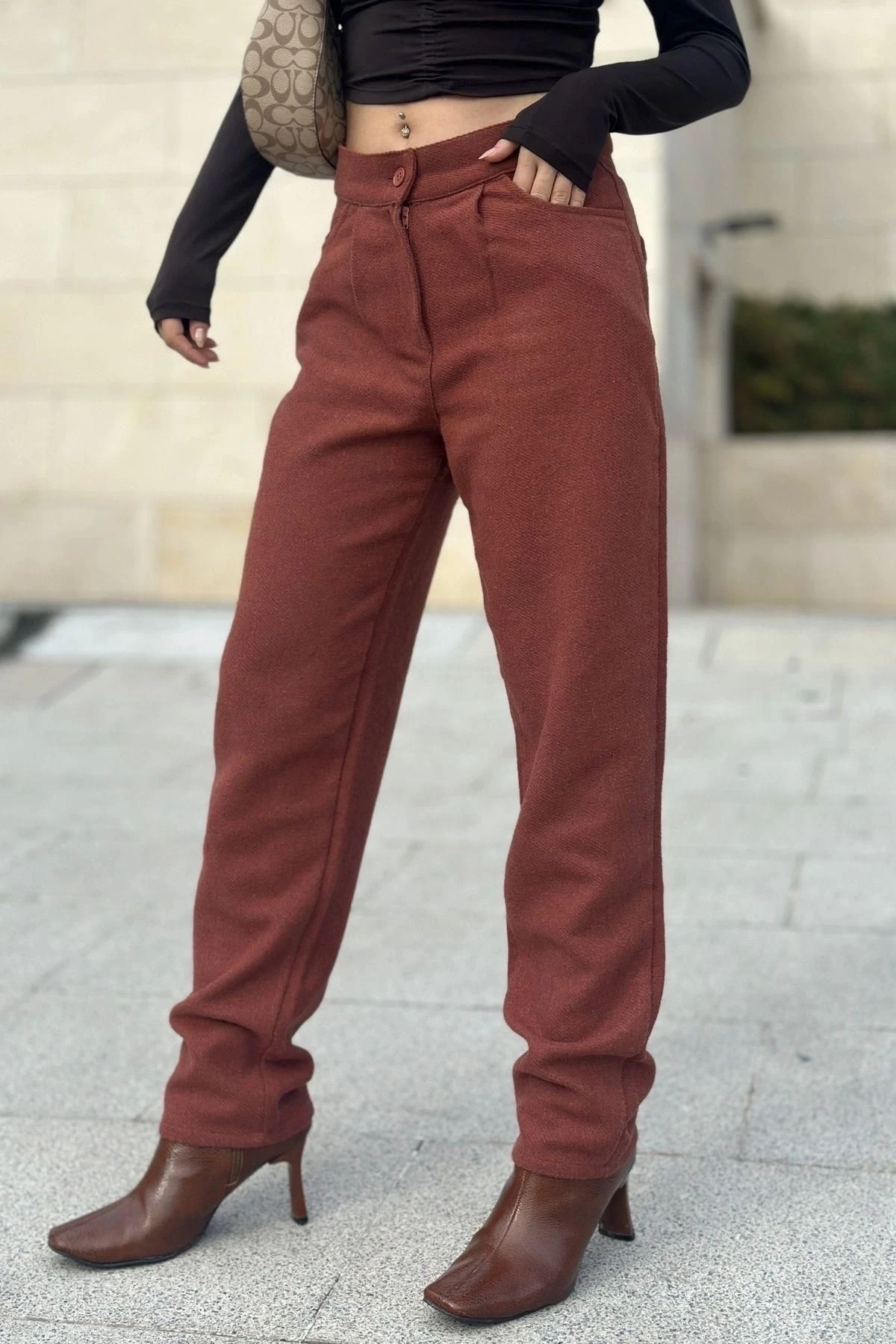 Kadın Kiremit Yüksek Bel, Kaşe Kumaş, Rahat Kalıp, Regular Kesim, Pliseli, Cepli Pantolon