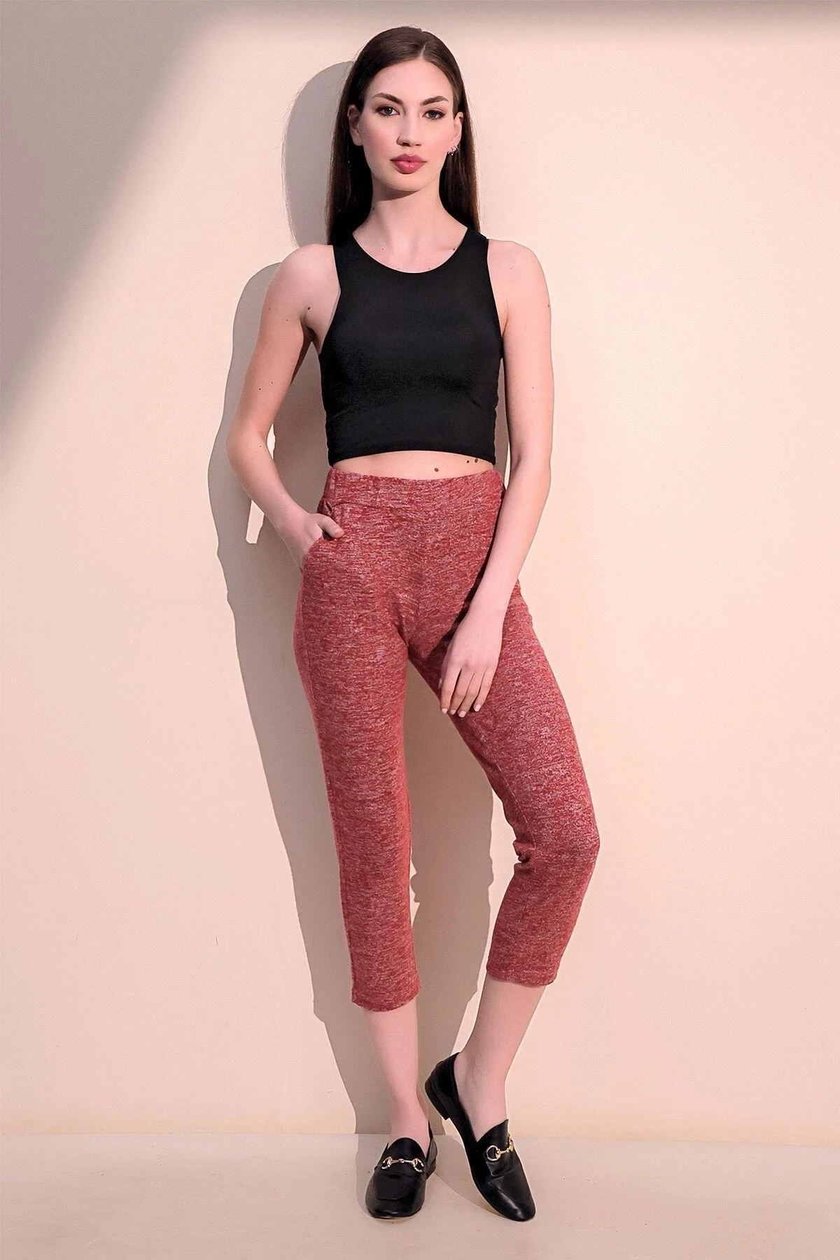 Kadın Kırmızı Beli Lastikli Cepli Yumuşak Dokulu Salaş Eşofman Altı - Düz Kesim ve Giy Çık