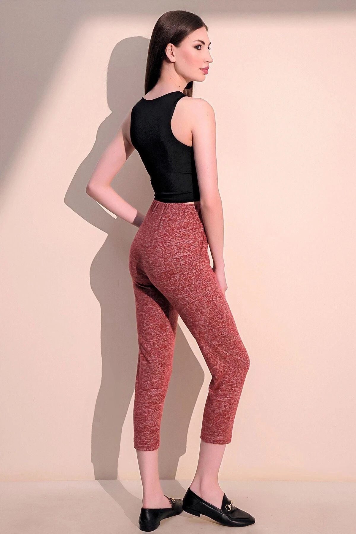 Kadın Kırmızı Beli Lastikli Cepli Yumuşak Dokulu Salaş Eşofman Altı - Düz Kesim ve Giy Çık