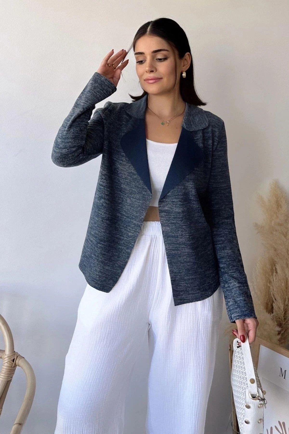 Kadın Laci Uzun Kol, Yumuşak Dokulu, Çift Taraflı Yaka, Hırka Ceket