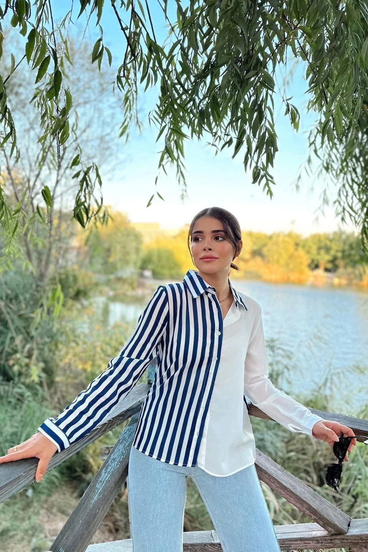 Kadın Lacivert İki Renkli Çizgili, Uzun Kol,Regular Kesim Gömlek