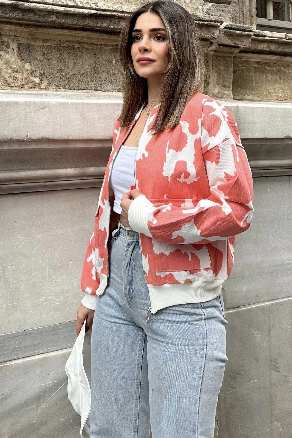 Kadın Mercan Desenli Gabardin Kumaş, Rahat Kesim, Kapaklı Cepli, Bomber Ceket