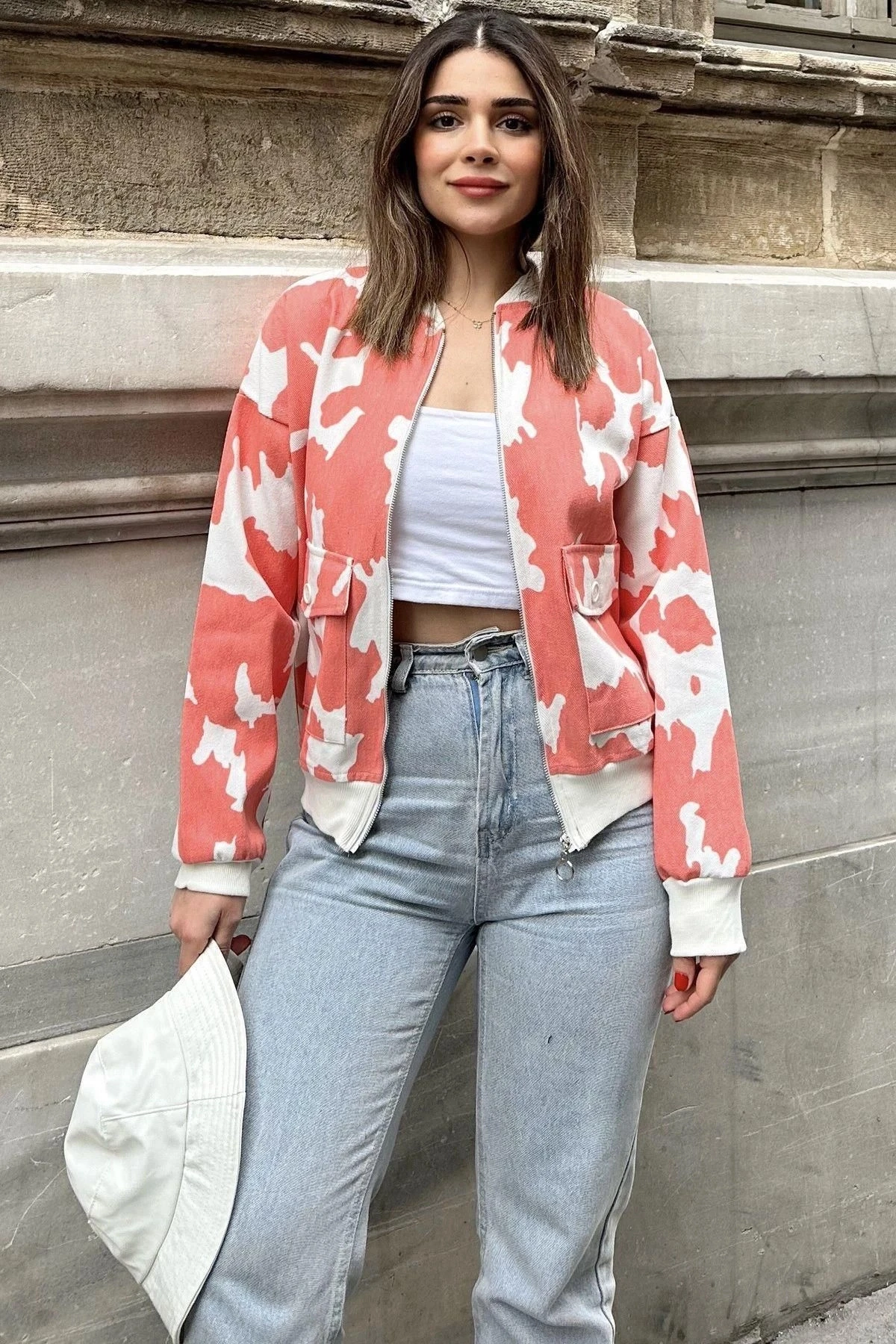 Kadın Mercan Desenli Gabardin Kumaş, Rahat Kesim, Kapaklı Cepli, Bomber Ceket