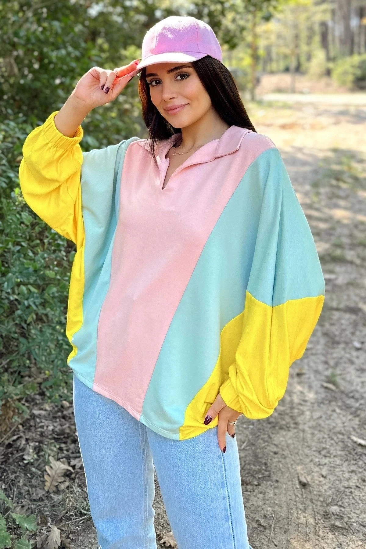 Kadın Pembe Polo Yaka, Yarasa Kol, Lastikli Manşet, Asimetrik Color Block, Salaş Sweatshirt Bluz