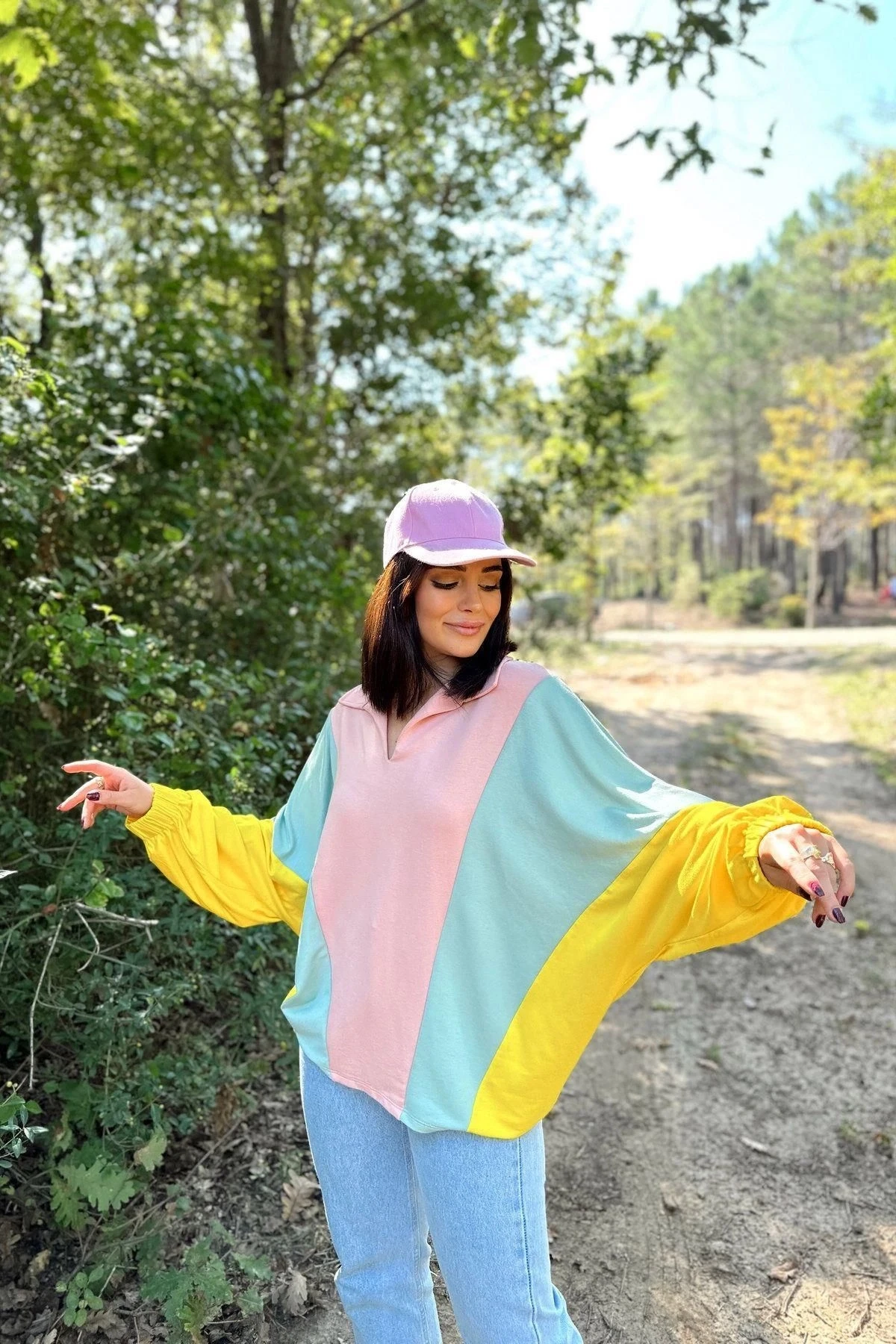 Kadın Pembe Polo Yaka, Yarasa Kol, Lastikli Manşet, Asimetrik Color Block, Salaş Sweatshirt Bluz