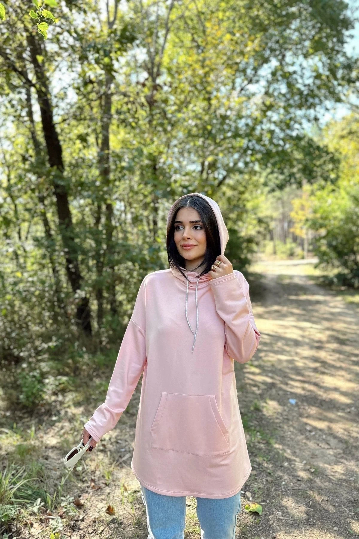Kadın Pudra Uzun Kol, Yakası Bağcıklı, Kapüşonlu, Kanguru Cep, Salaş, Uzun Tunik Sweatshirt