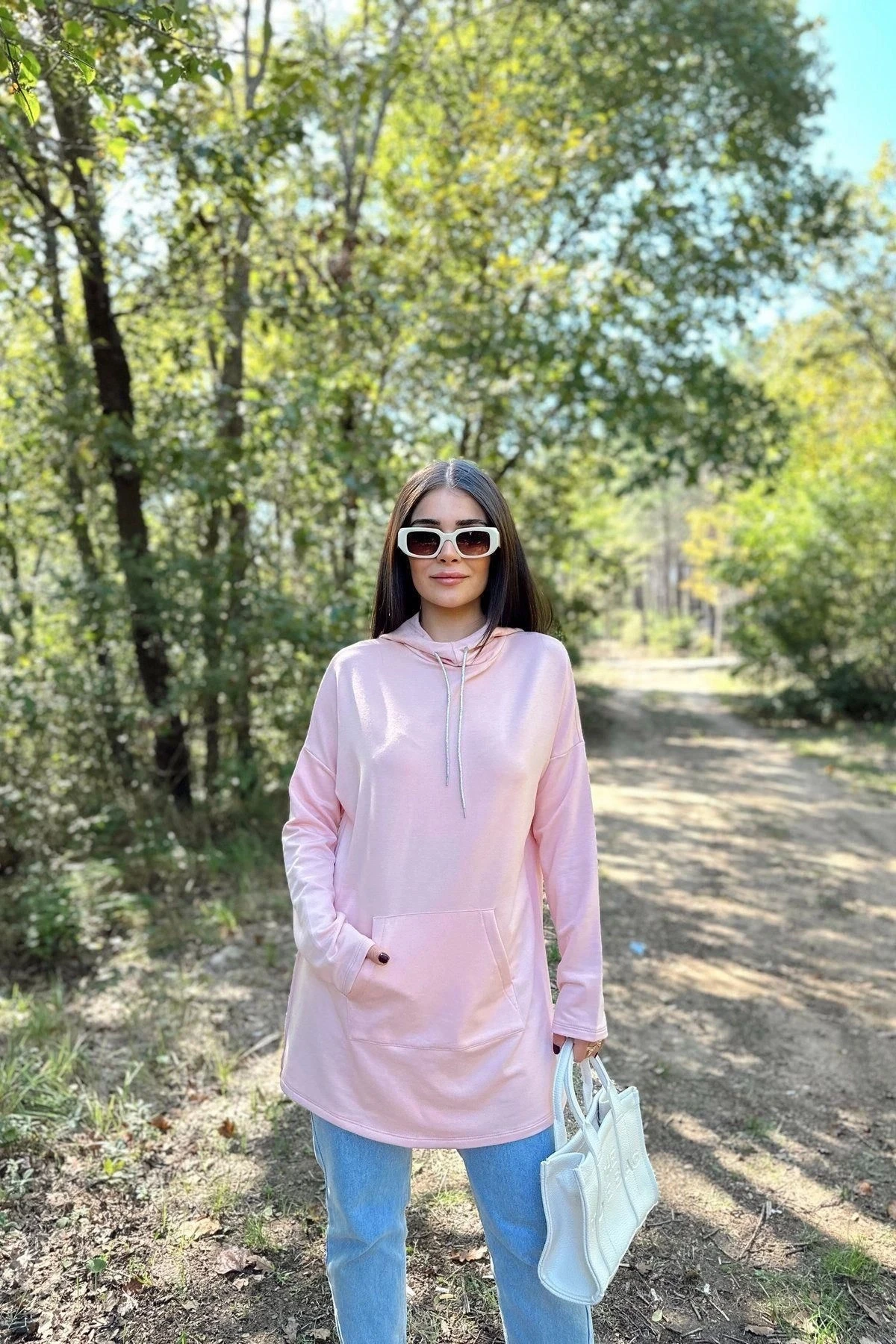 Kadın Pudra Uzun Kol, Yakası Bağcıklı, Kapüşonlu, Kanguru Cep, Salaş, Uzun Tunik Sweatshirt