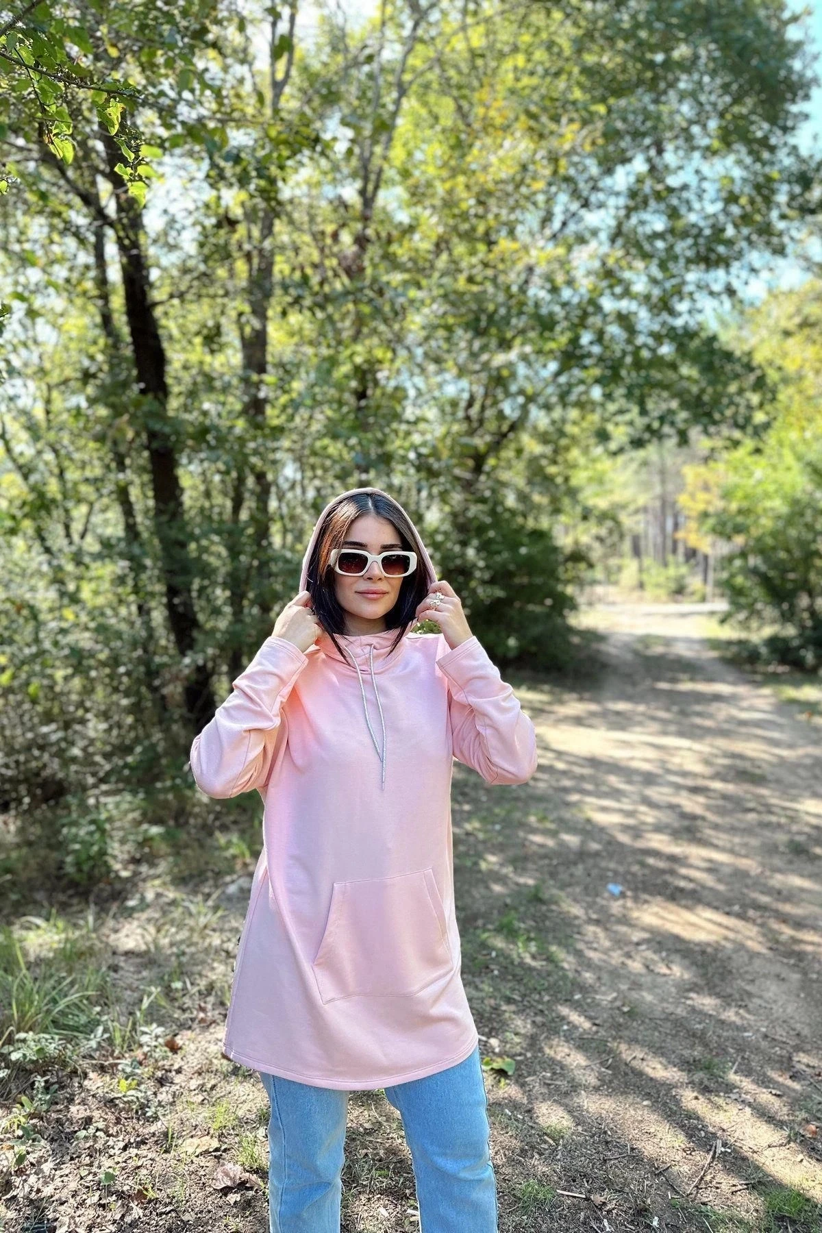 Kadın Pudra Uzun Kol, Yakası Bağcıklı, Kapüşonlu, Kanguru Cep, Salaş, Uzun Tunik Sweatshirt