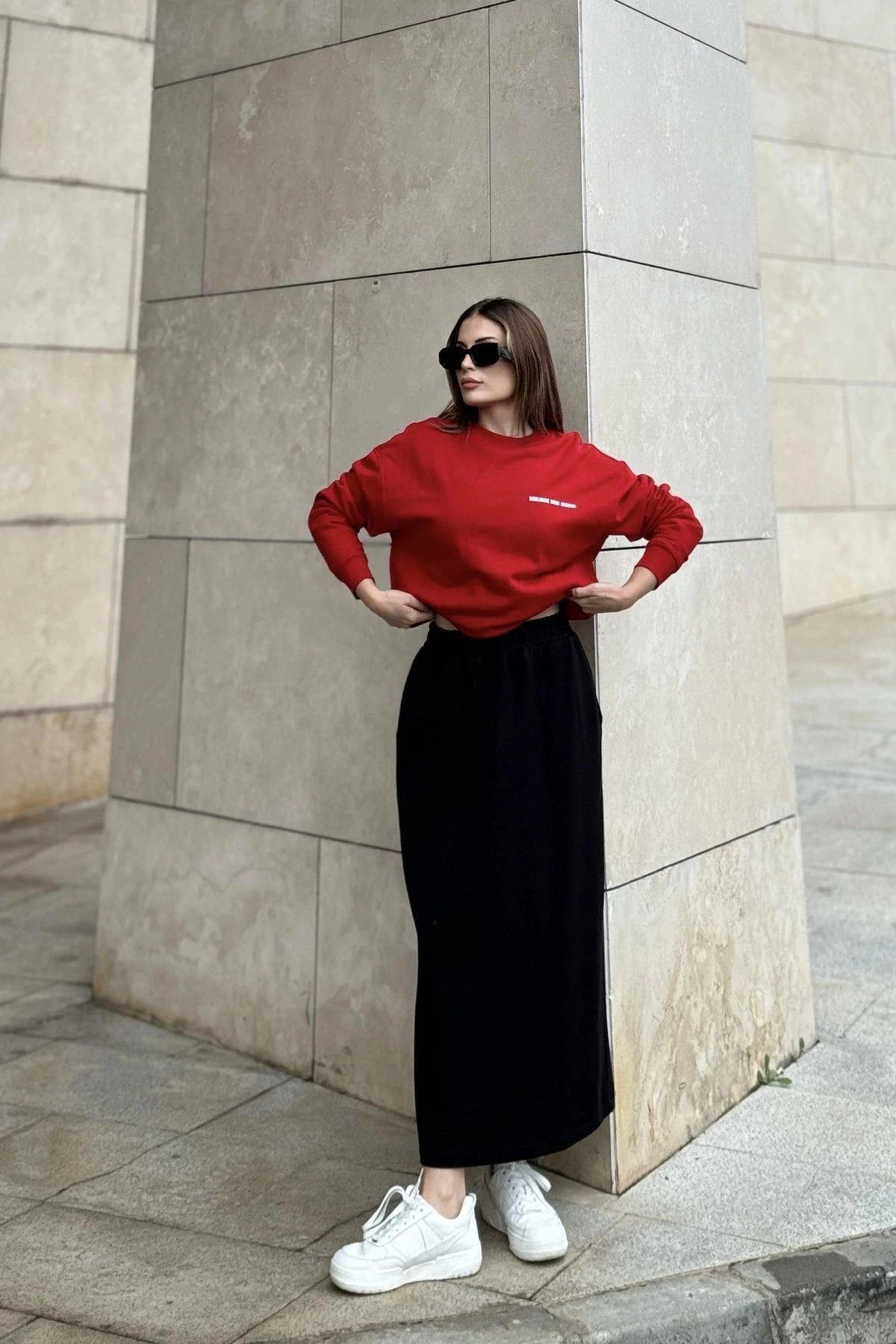 Kadın Siyah Beli Lastikli, Rahat Kalıp, Cepli Uzun Etek