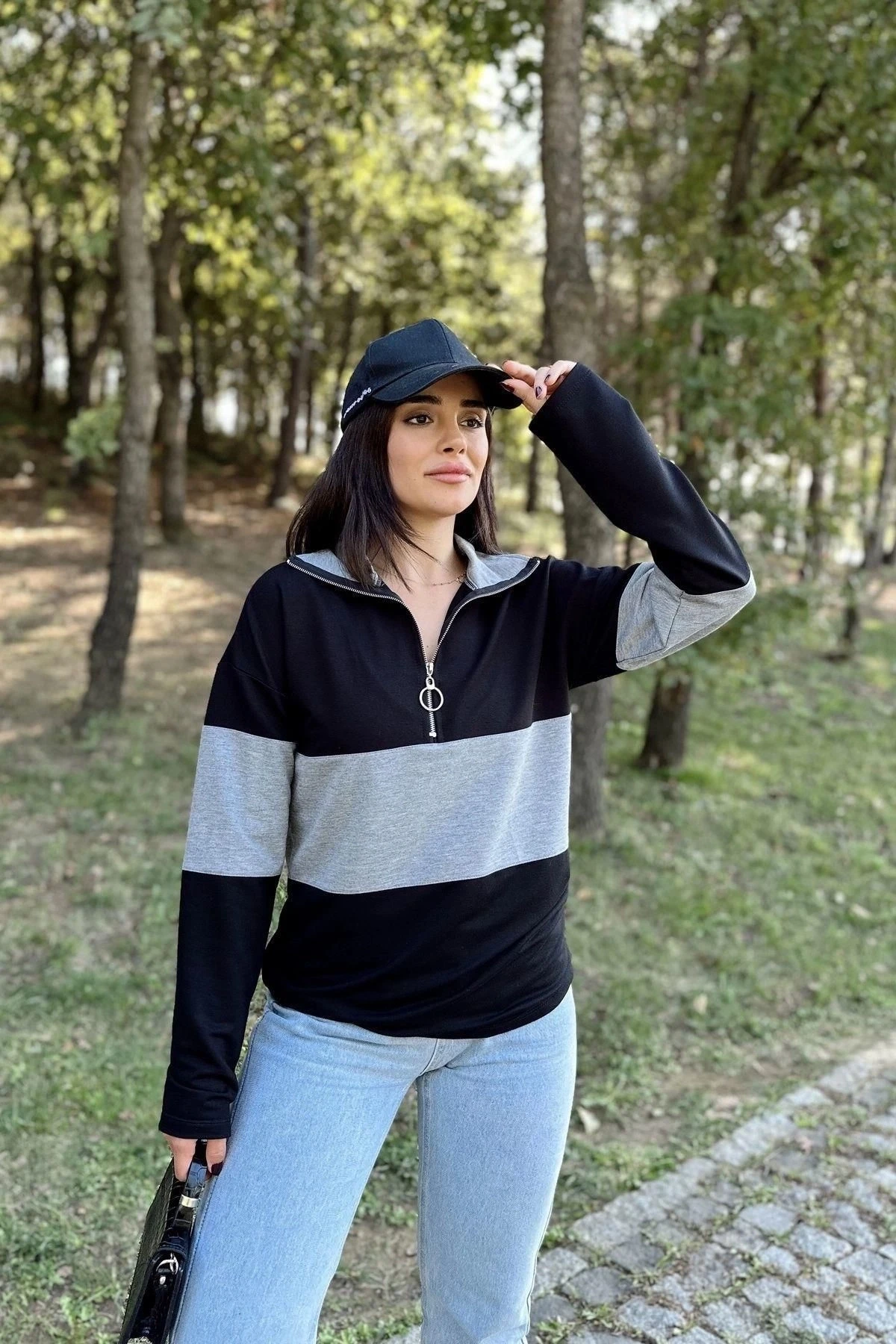 Kadın Siyah Uzun Kol, Dik Yaka, Fermuarlı, Double Color Block Basic Sweatshirt Bluz