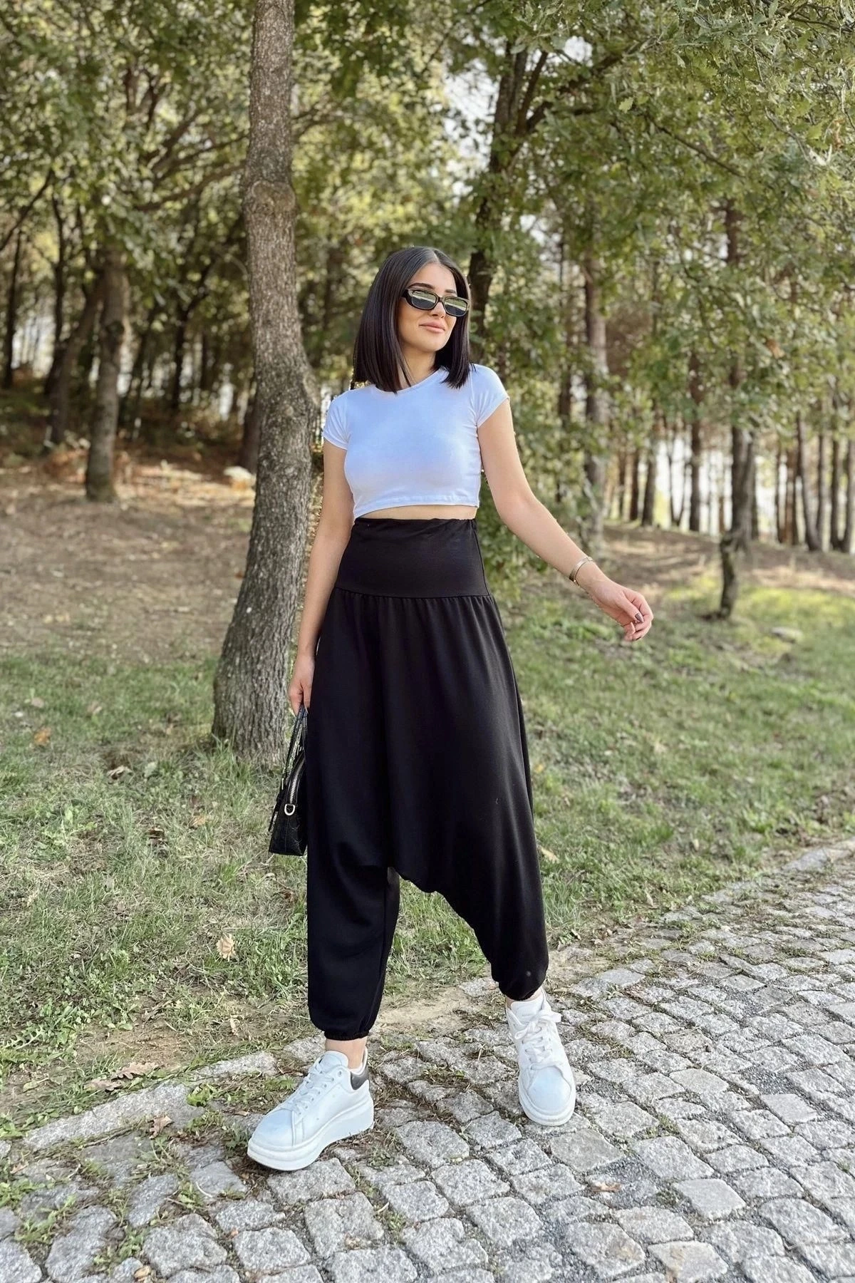 Kadın Siyah Yüksek Bel, Paçası Lastikli, Salaş Örme Şalvar Pantolon