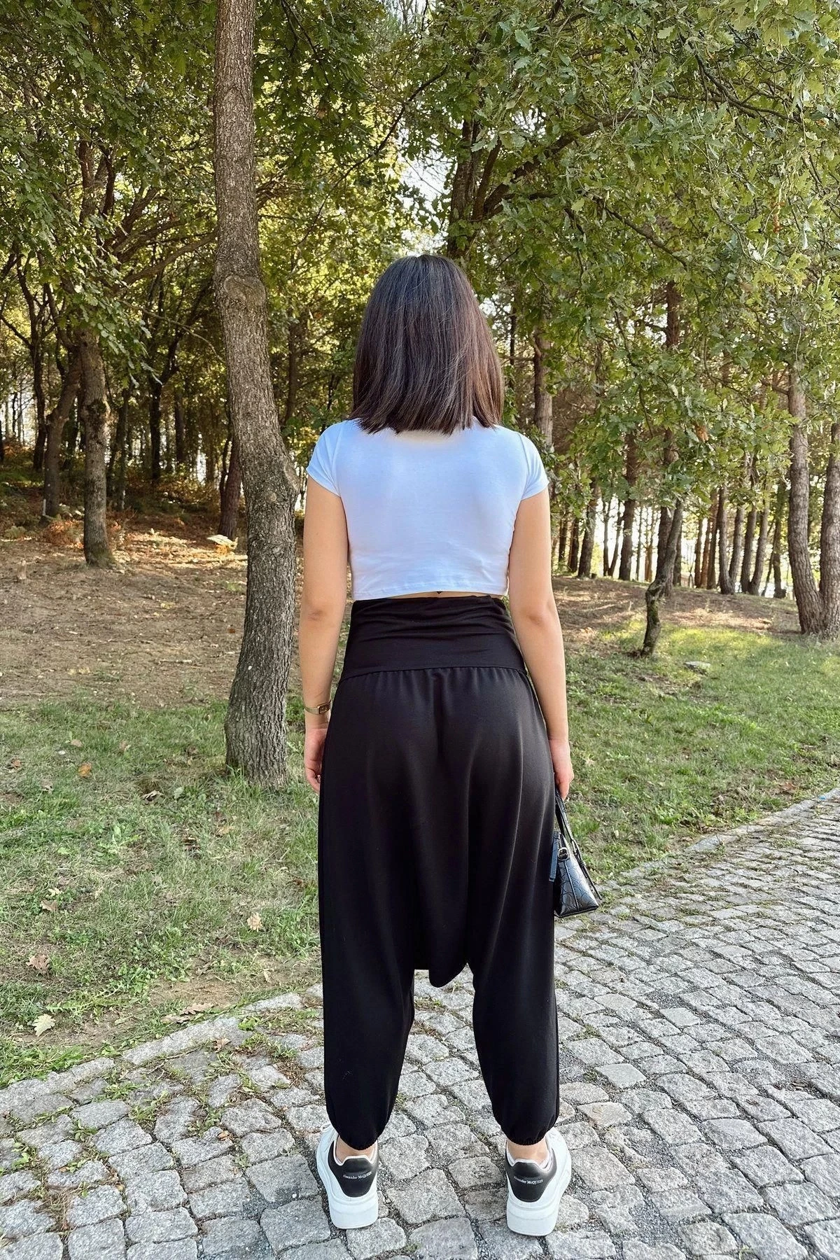 Kadın Siyah Yüksek Bel, Paçası Lastikli, Salaş Örme Şalvar Pantolon